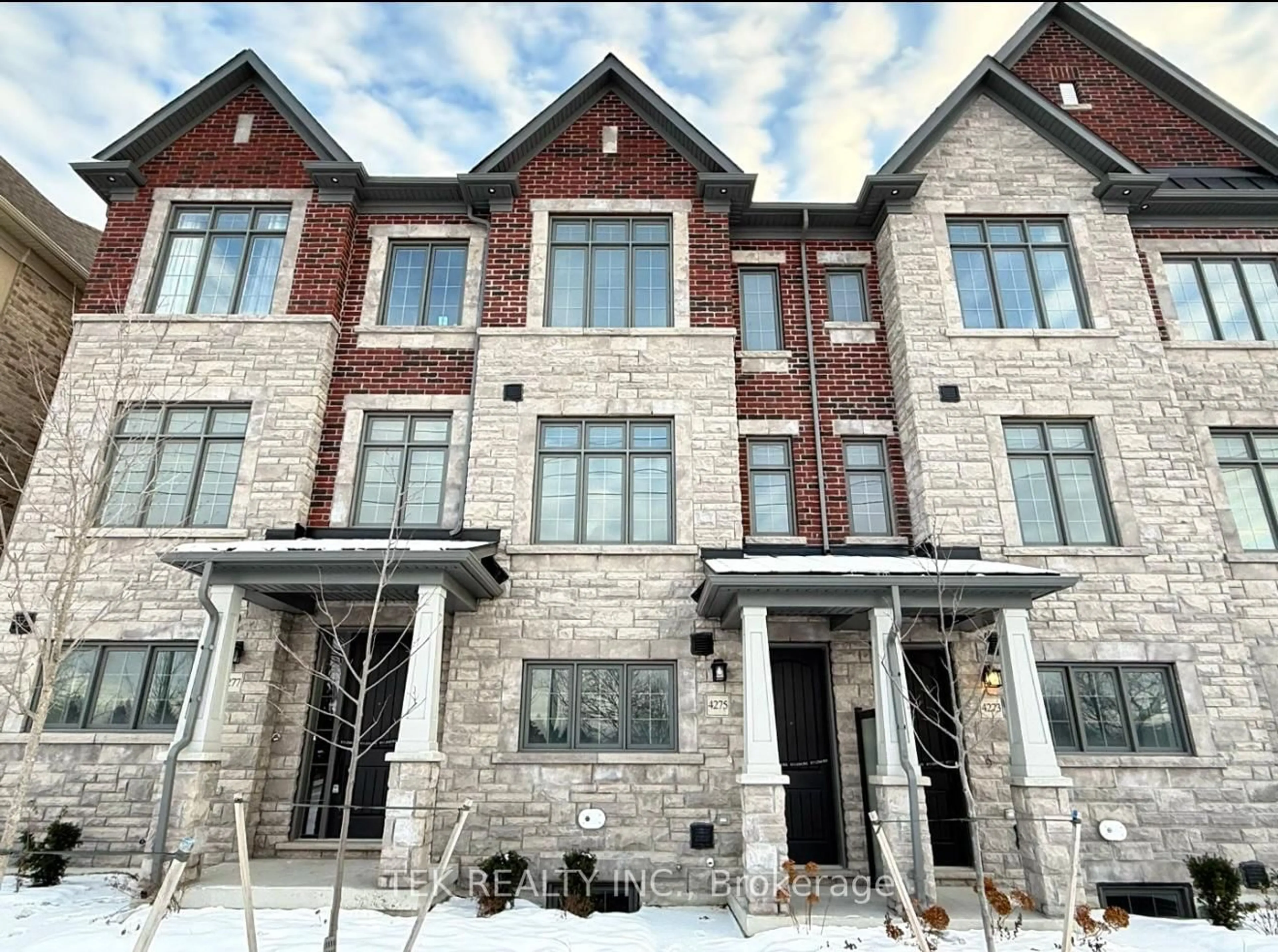 Home with brick exterior material, unknown for 4275 Major Mackenzie Dr, Markham Ontario L6C 3L5
