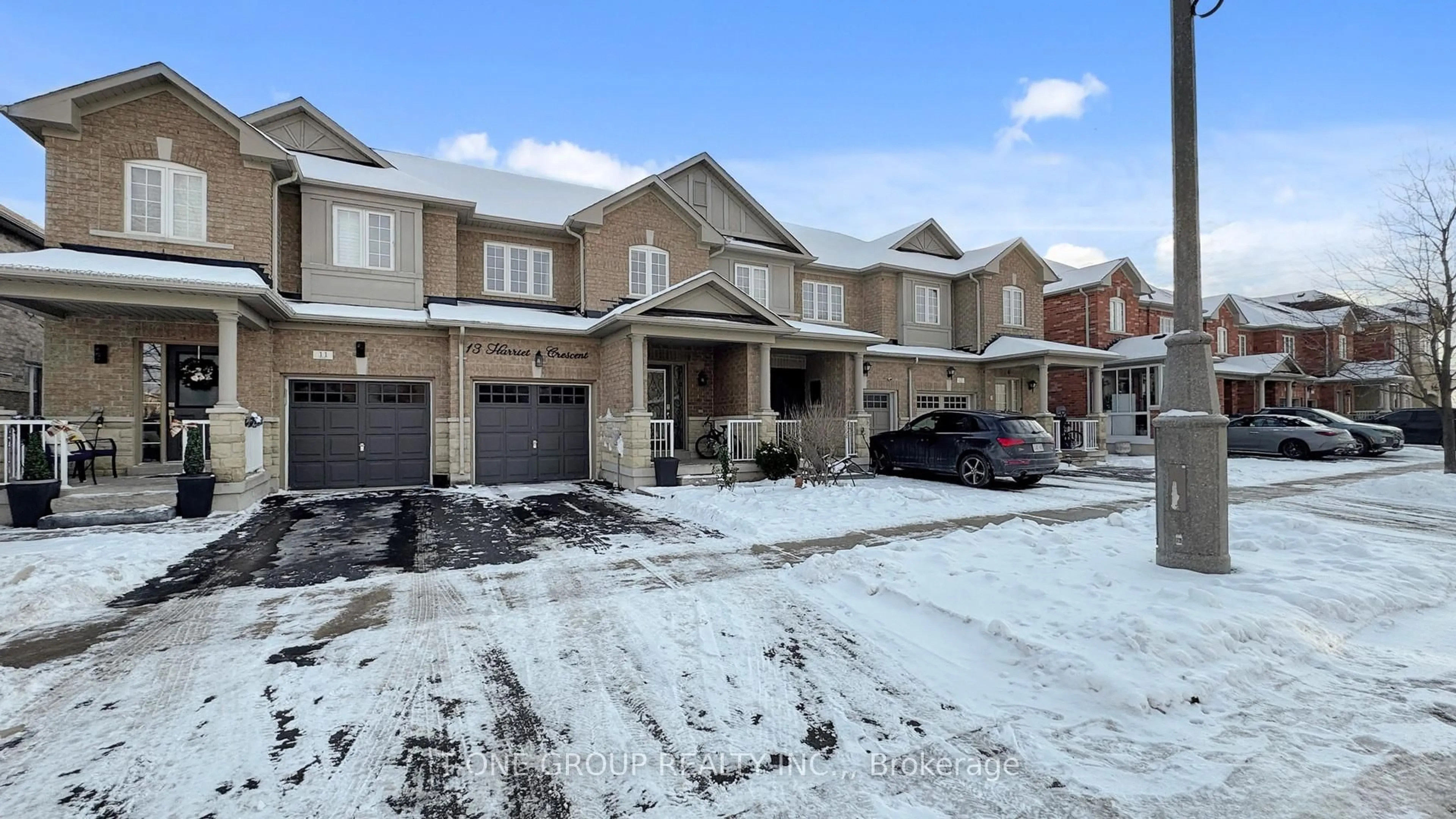 Unknown for 13 Harriet Cres, Whitchurch-Stouffville Ontario L4A 0T3