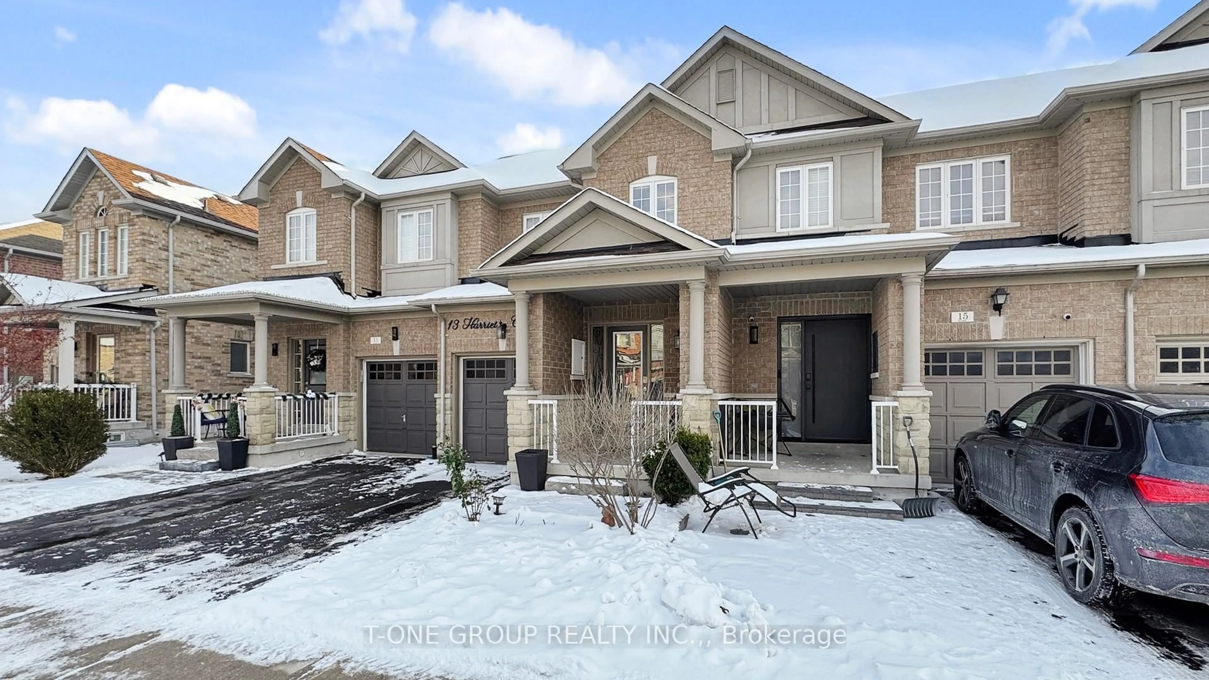 Home with brick exterior material, street for 13 Harriet Cres, Whitchurch-Stouffville Ontario L4A 0T3