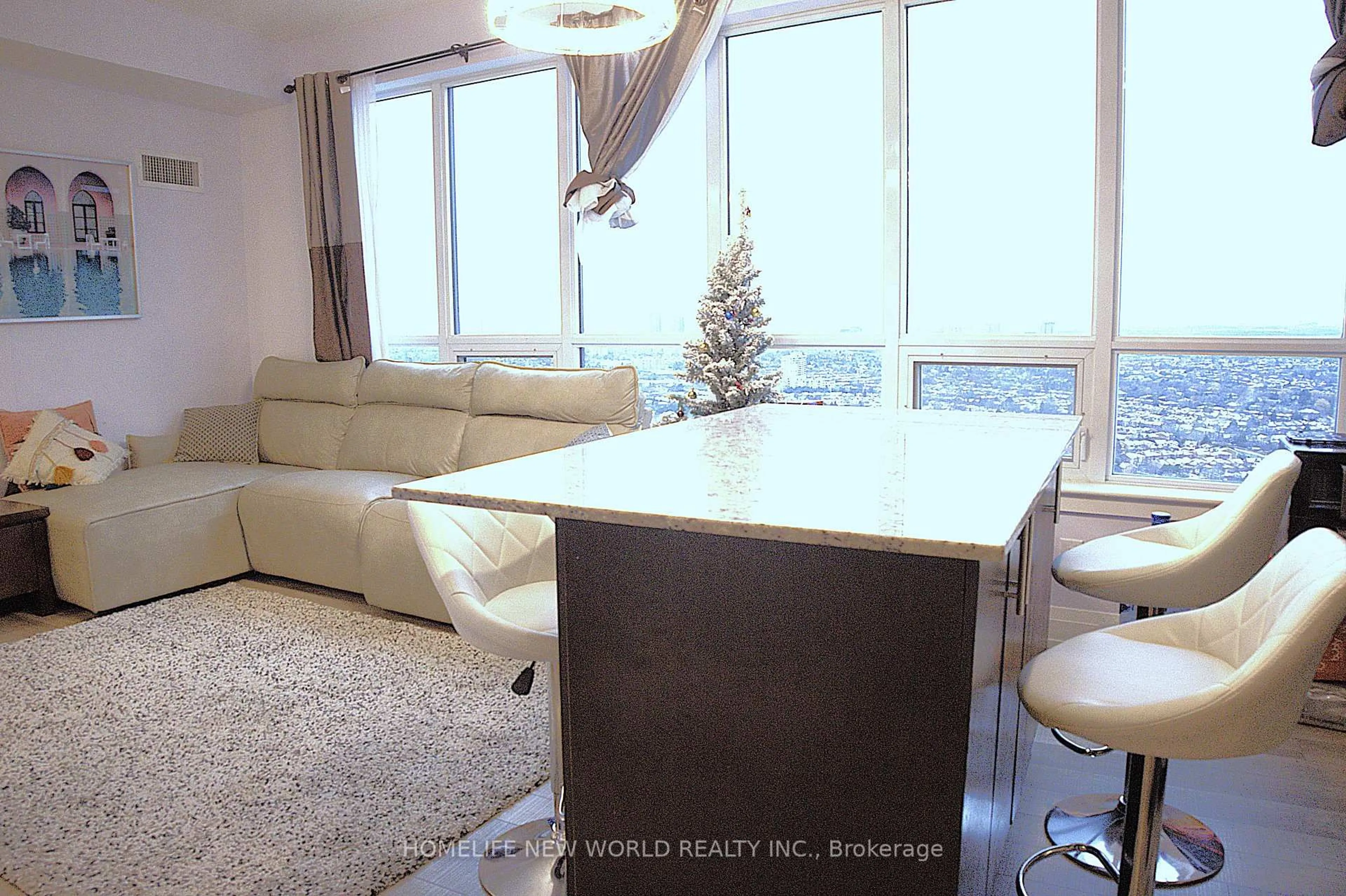 Living room with furniture, unknown for 7161 Yonge St #PH2-08, Markham Ontario L3T 0C8