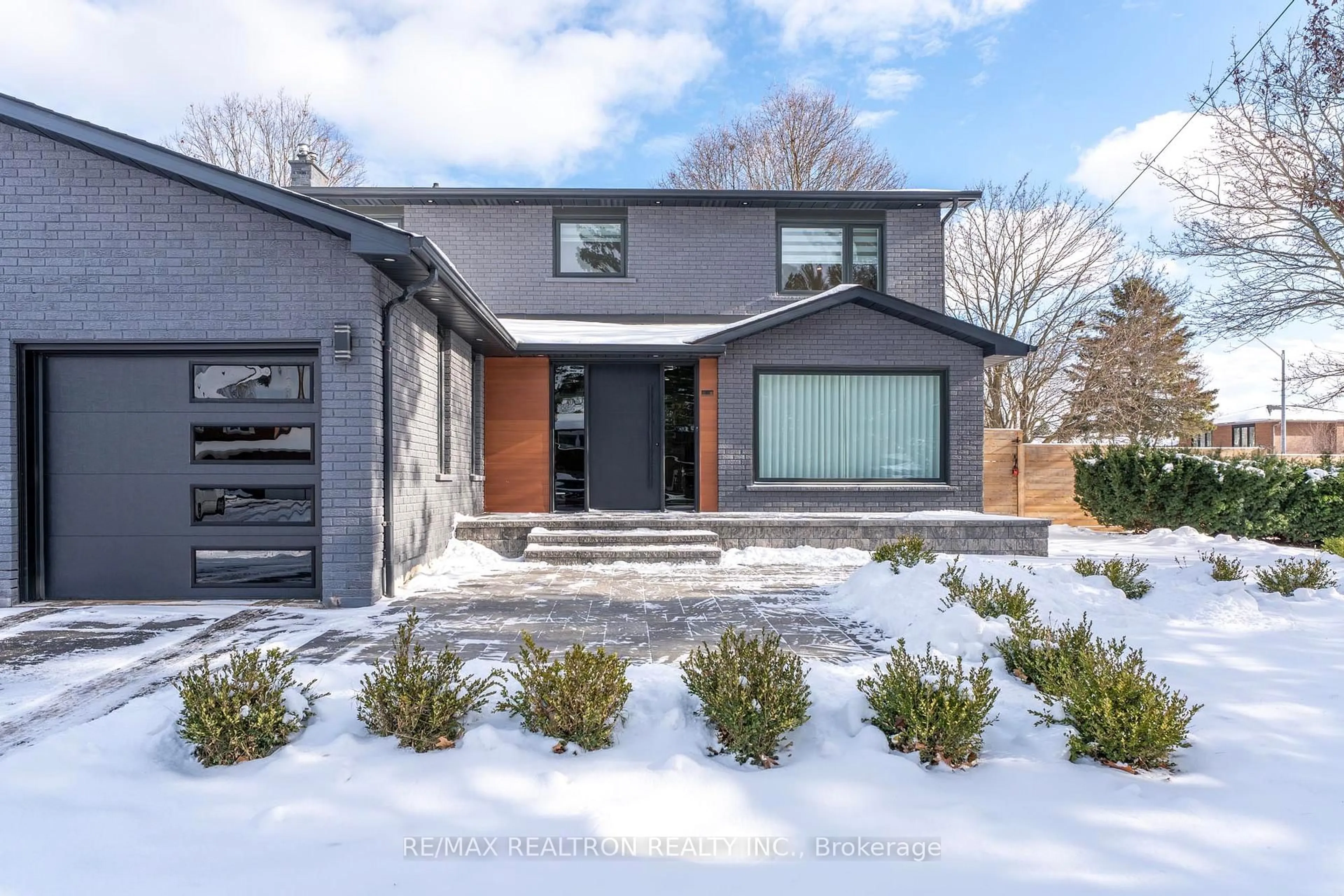 Home with brick exterior material, street for 1 Rosegarden Cres, Richmond Hill Ontario L4E 2P1