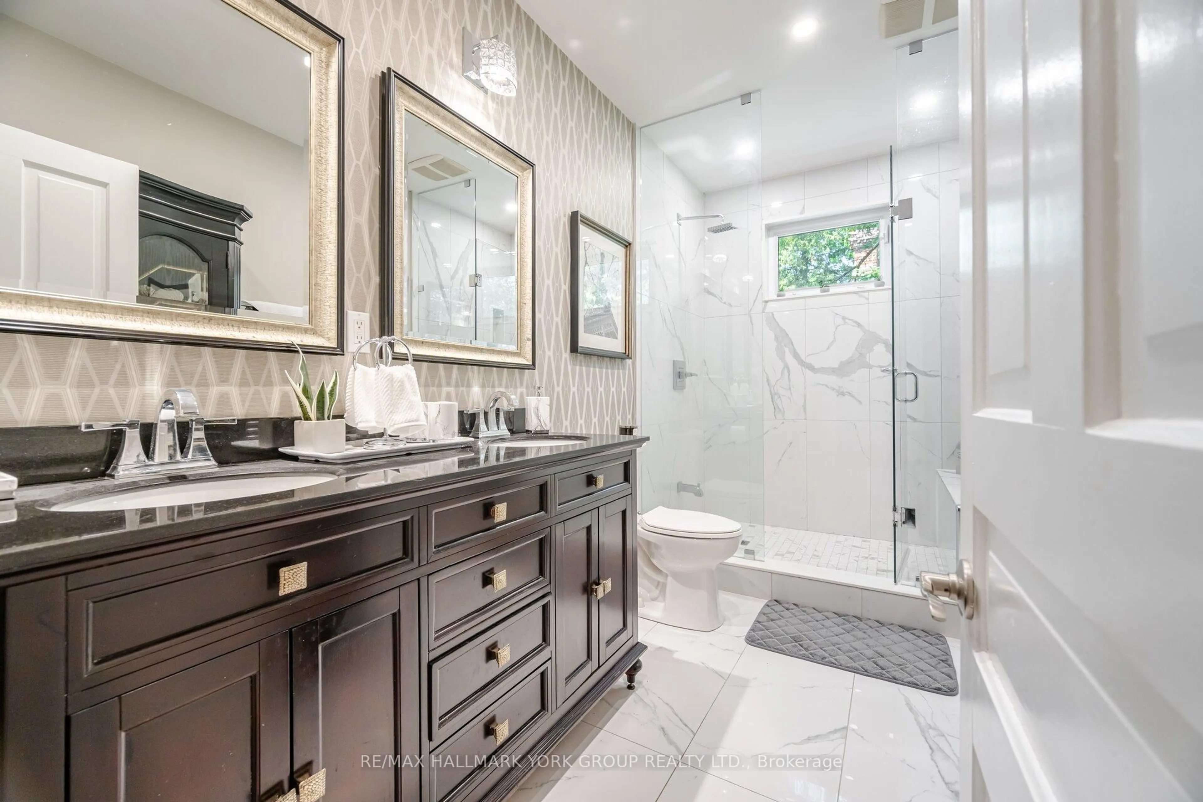 Contemporary bathroom, ceramic/tile floor for 390 Main St, King Ontario L0G 1T0