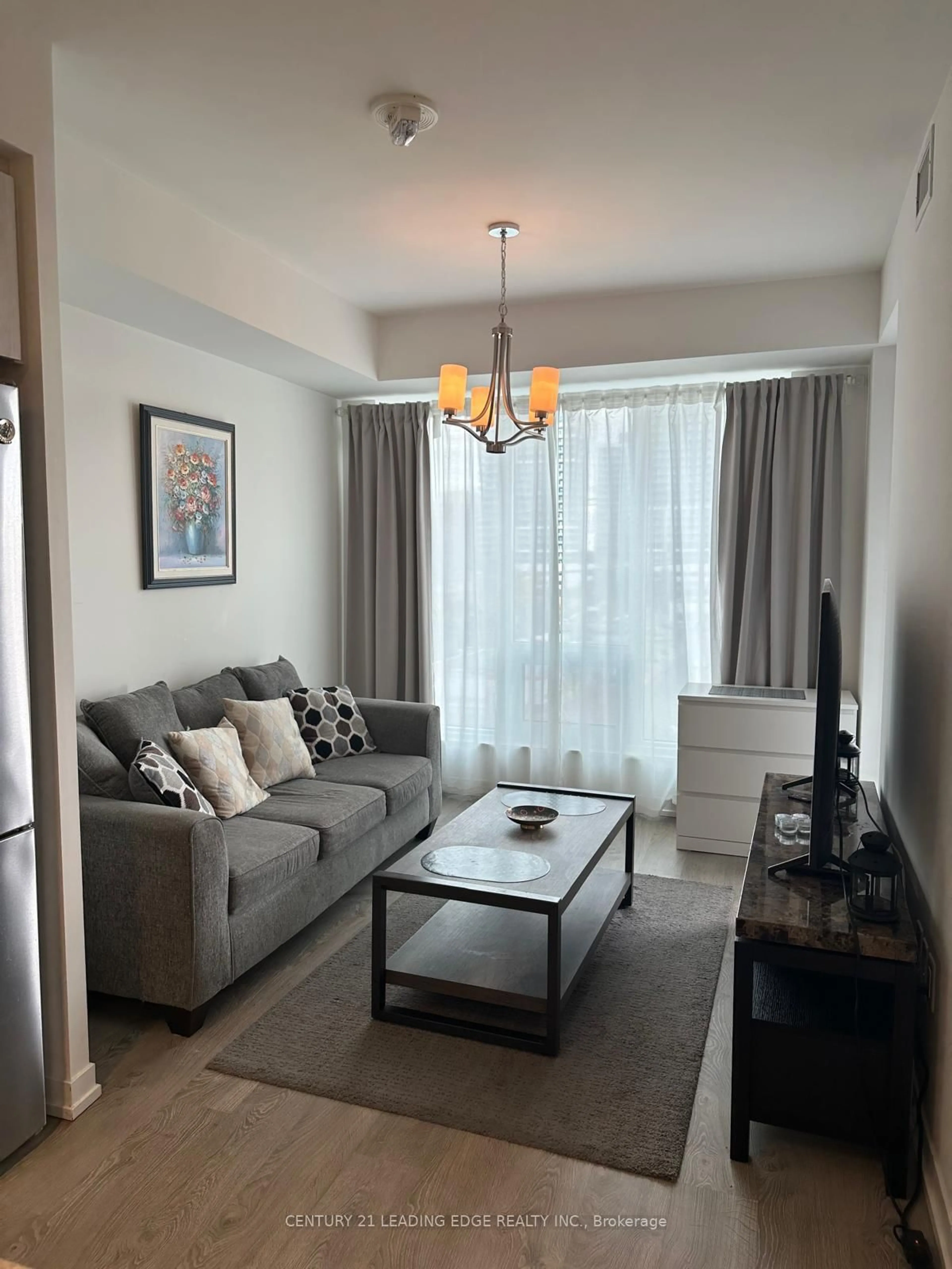 Living room with furniture, unknown for 8868 Yonge St #610E, Richmond Hill Ontario L4C 1Z8