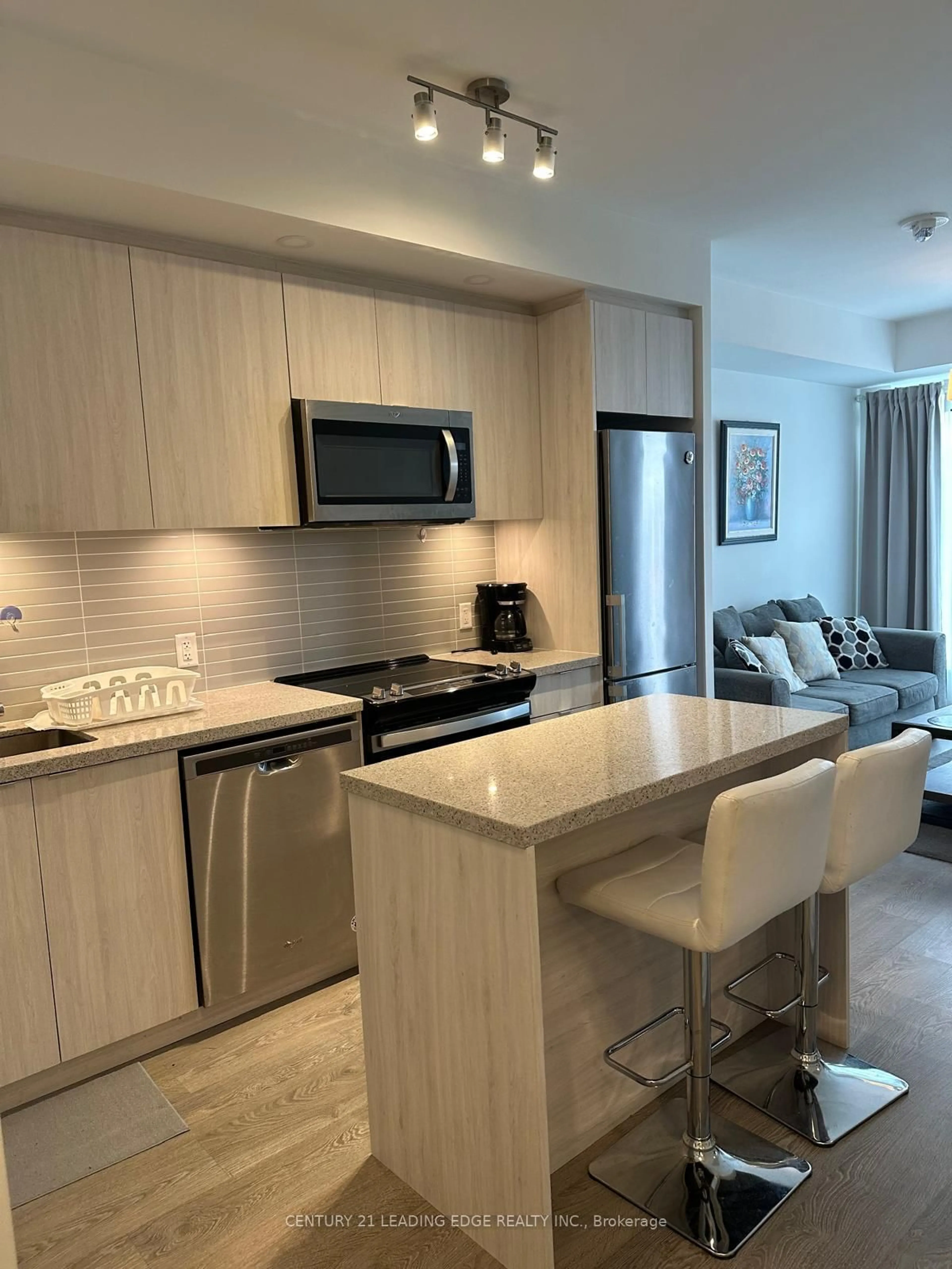 Open concept kitchen, unknown for 8868 Yonge St #610E, Richmond Hill Ontario L4C 1Z8