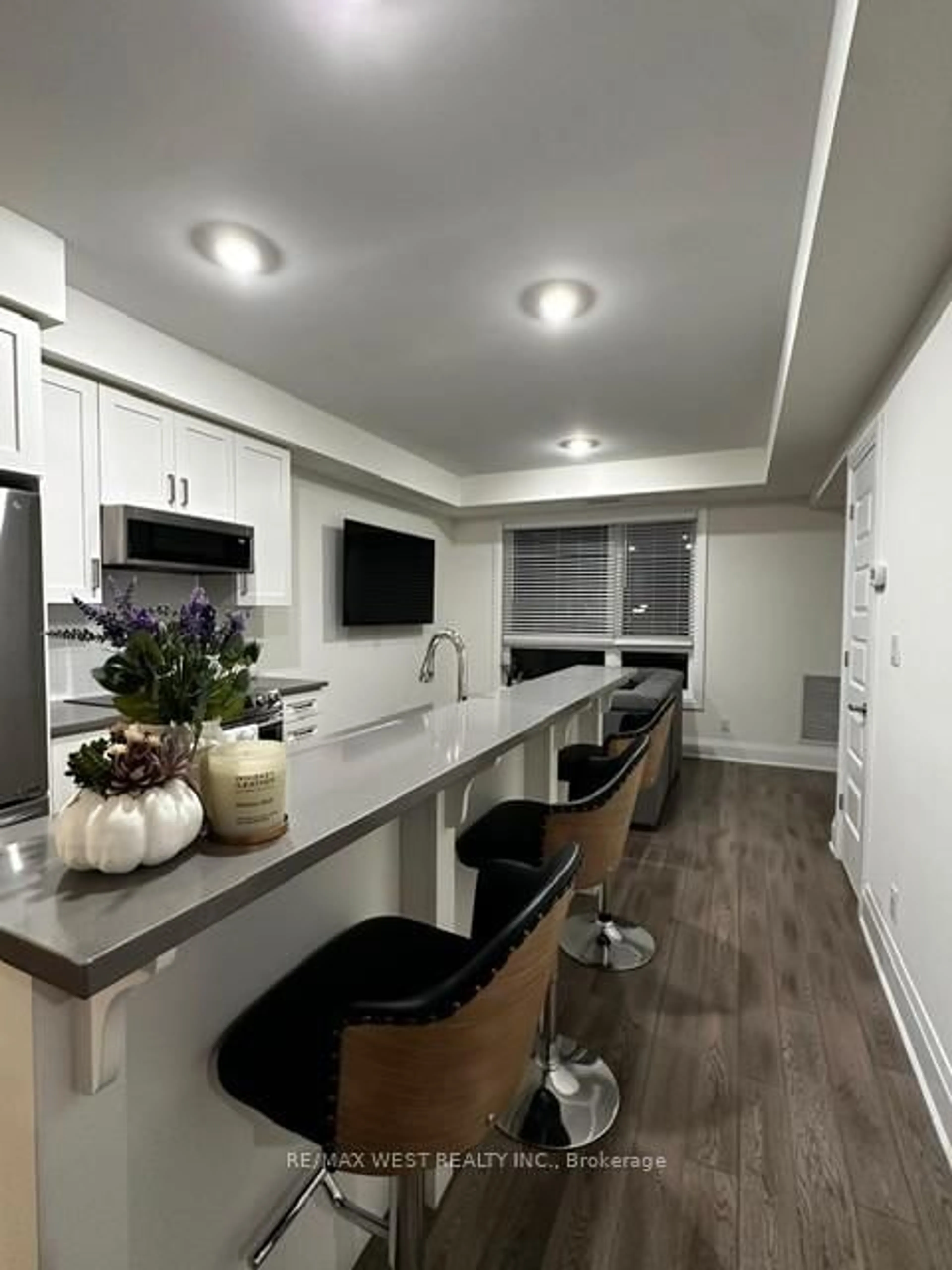 Open concept kitchen, unknown for 2 Adam Sellers St #412, Markham Ontario L6B 1P2