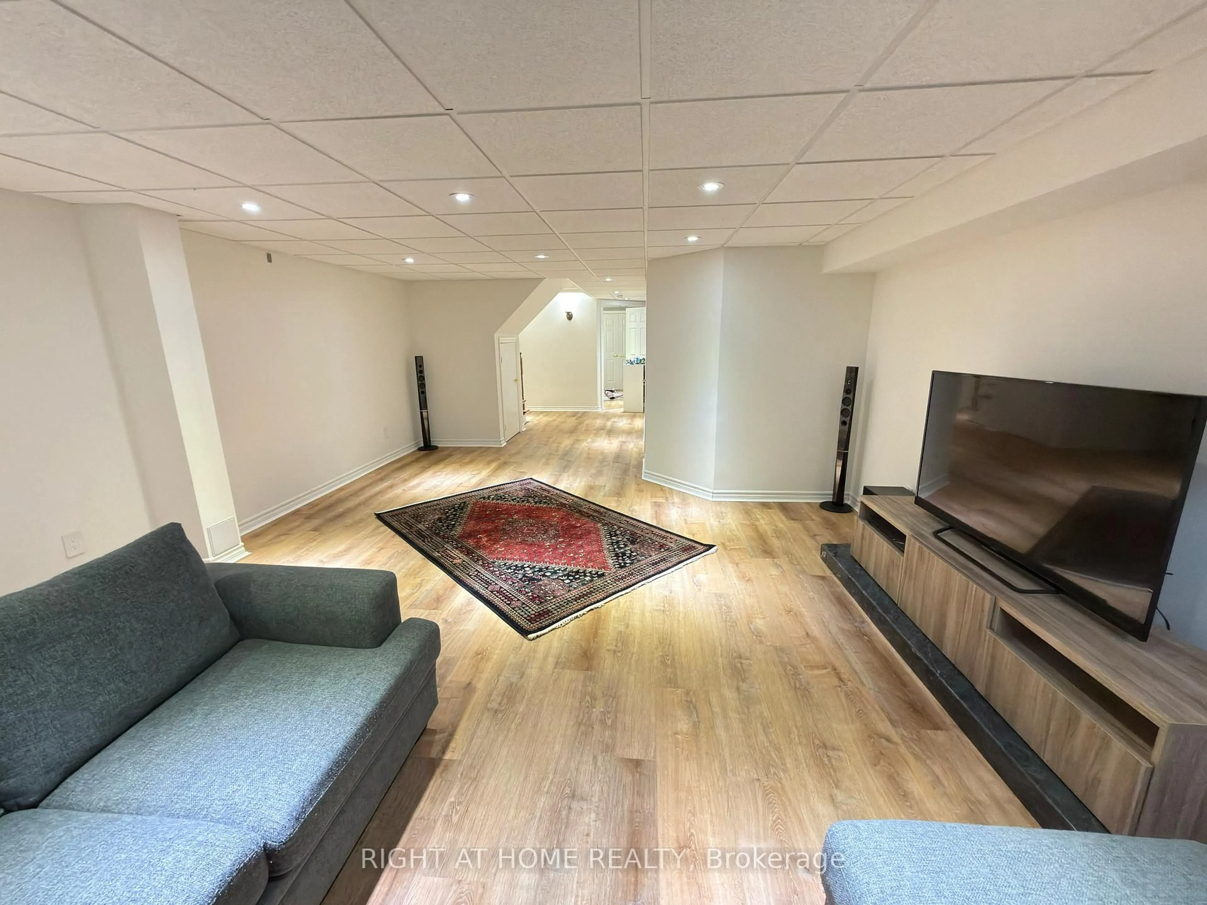 A pic of a room for 3 Bellagio Cres, Vaughan Ontario L4K 5J9