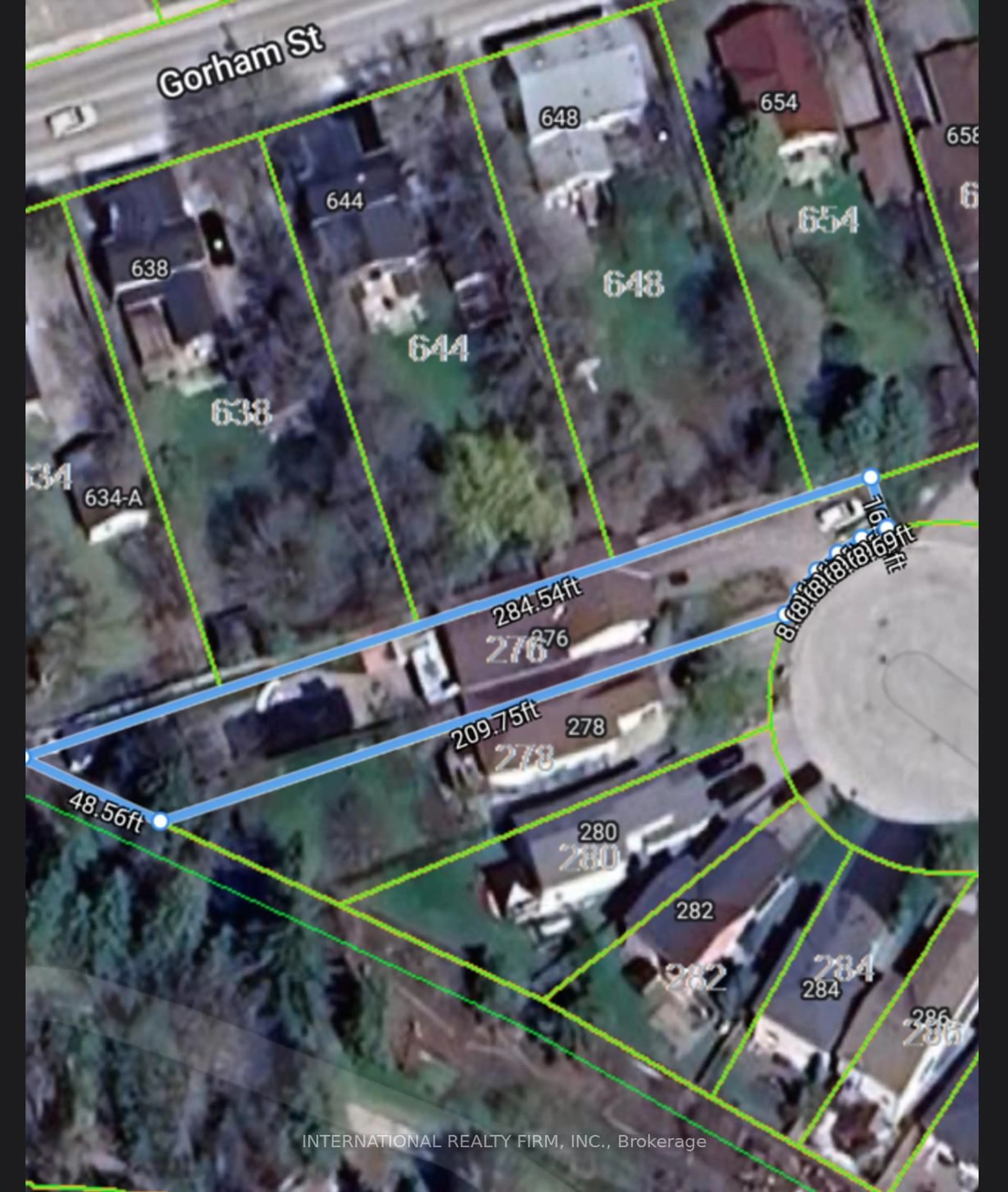 A pic from outside/outdoor area/front of a property/back of a property/a pic from drone, street for 276 Sheridan Crt, Newmarket Ontario L3Y 8P9