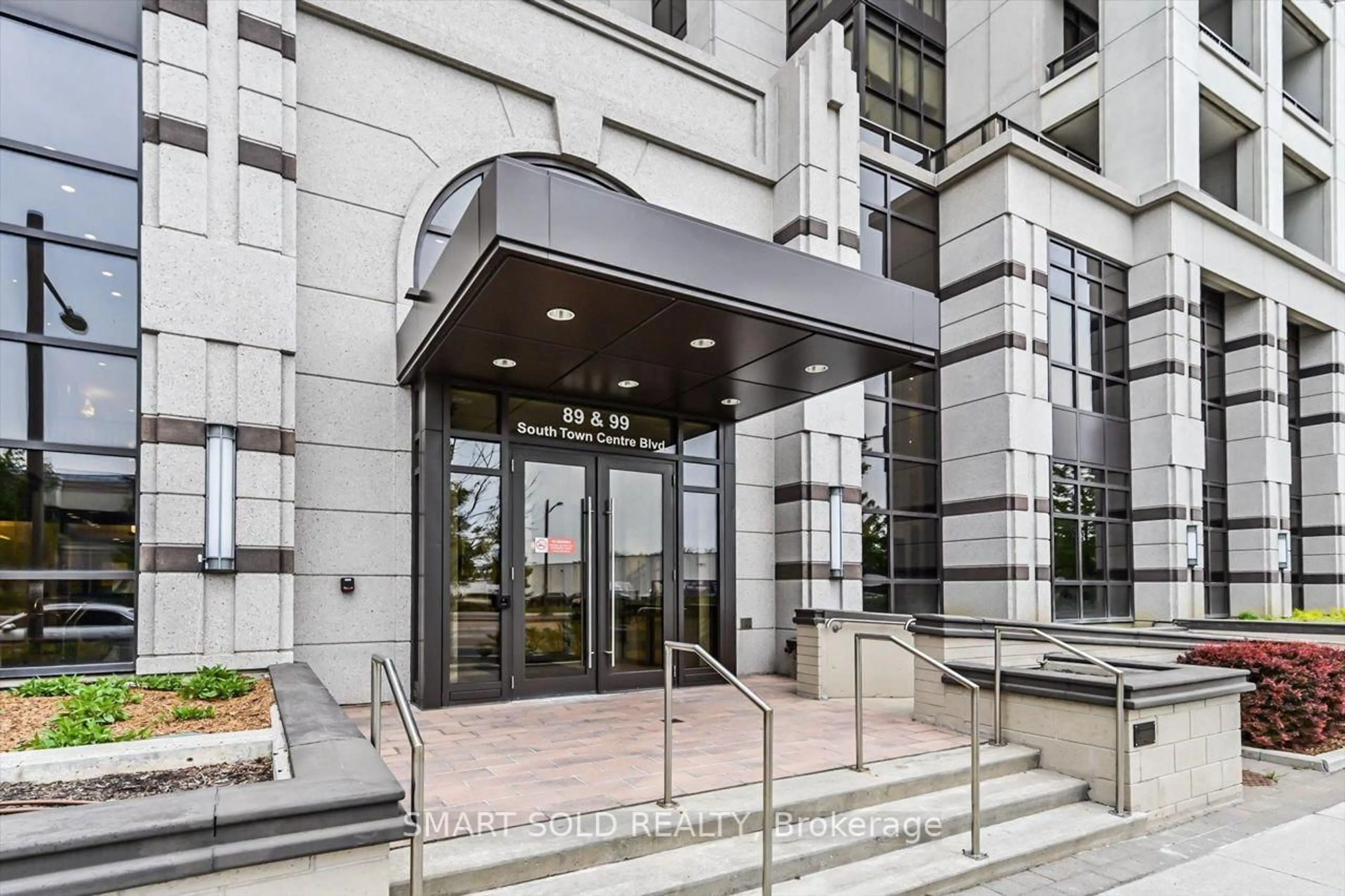 Indoor foyer for 89 SOUTH TOWN CENTRE Blvd #A112, Markham Ontario L6G 0E8