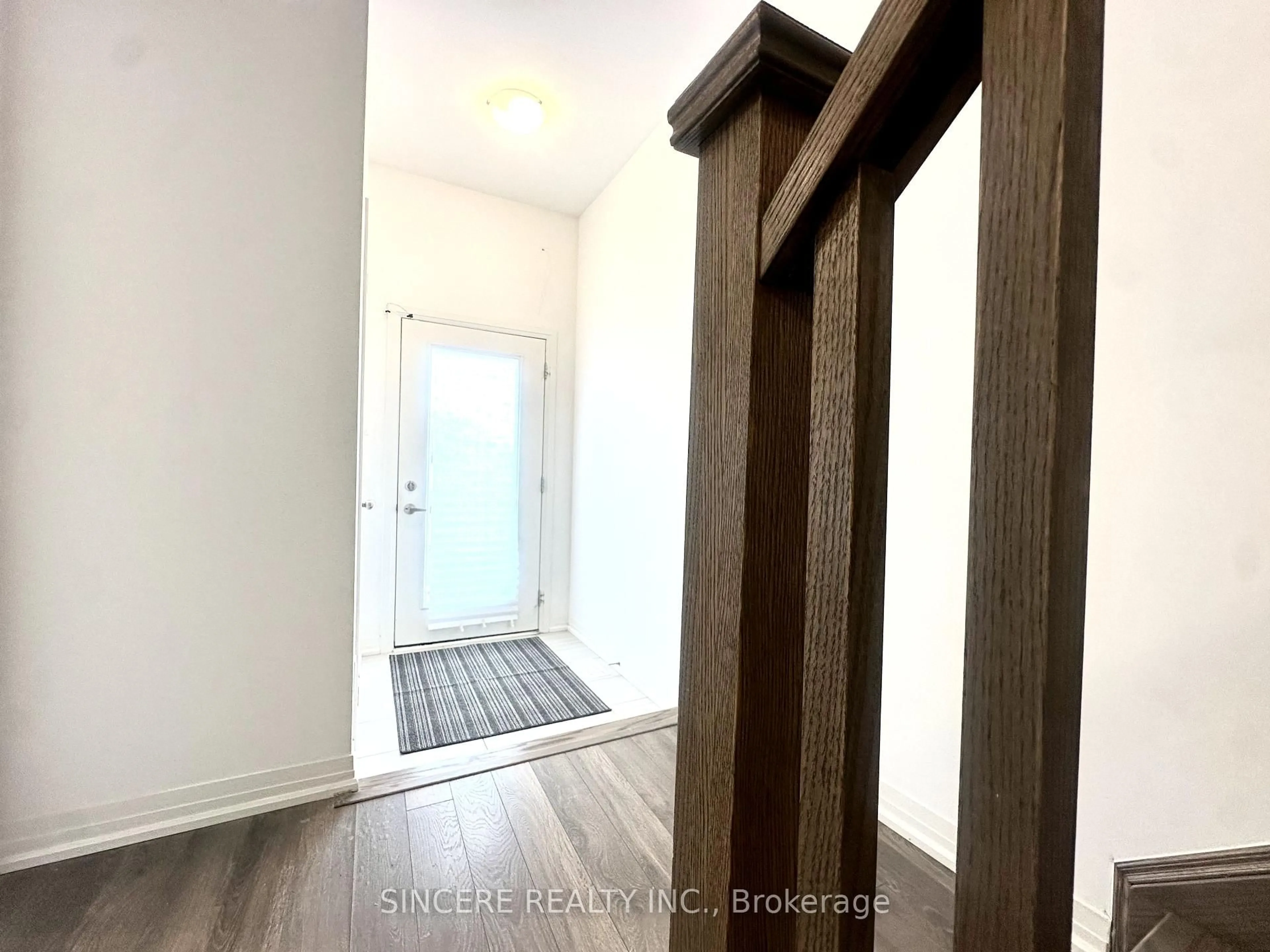 Indoor entryway for 127 Markland St, Markham Ontario L6C 3B5