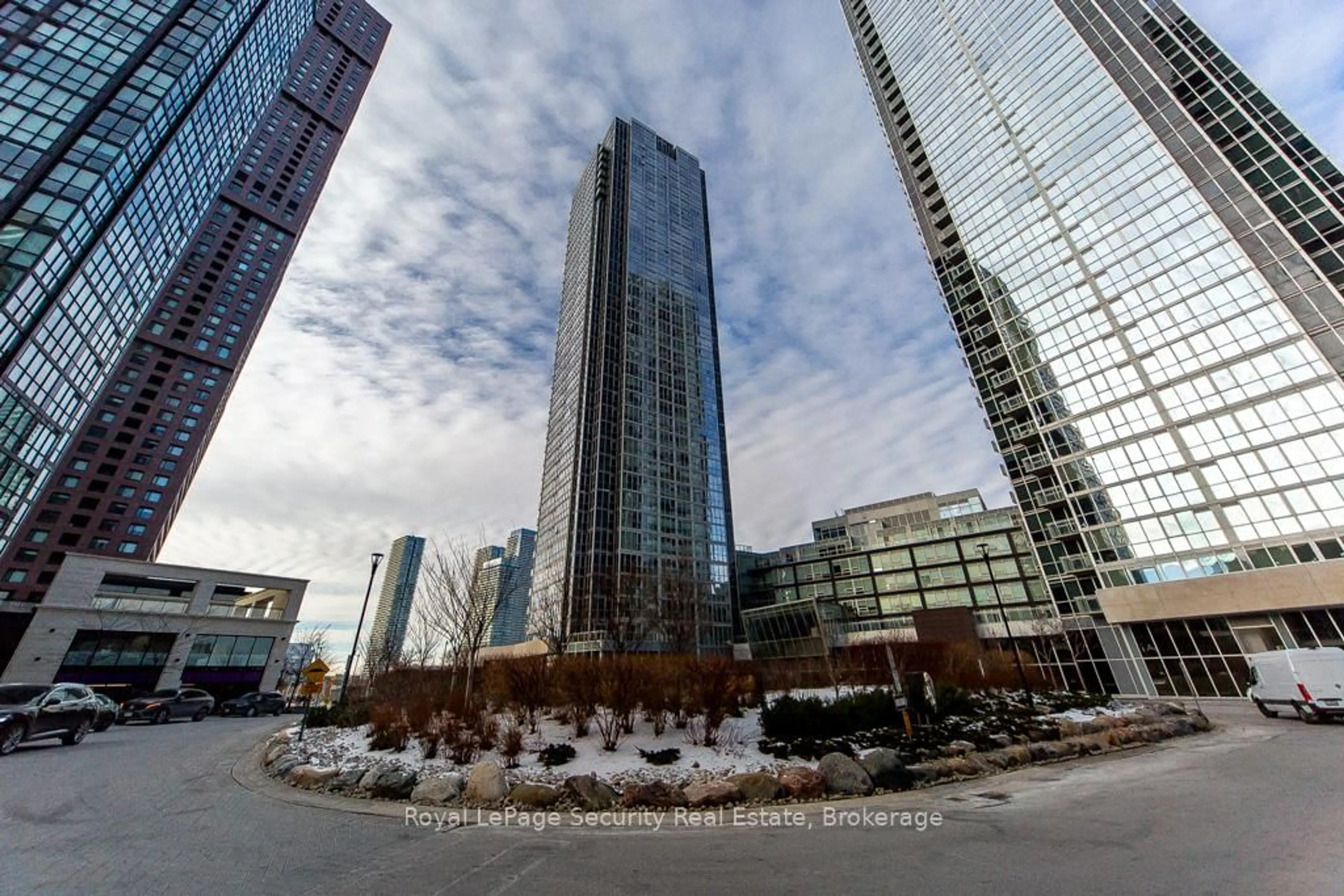 Unknown for 2916 Highway 7 Rd #314, Vaughan Ontario L4K 0K6