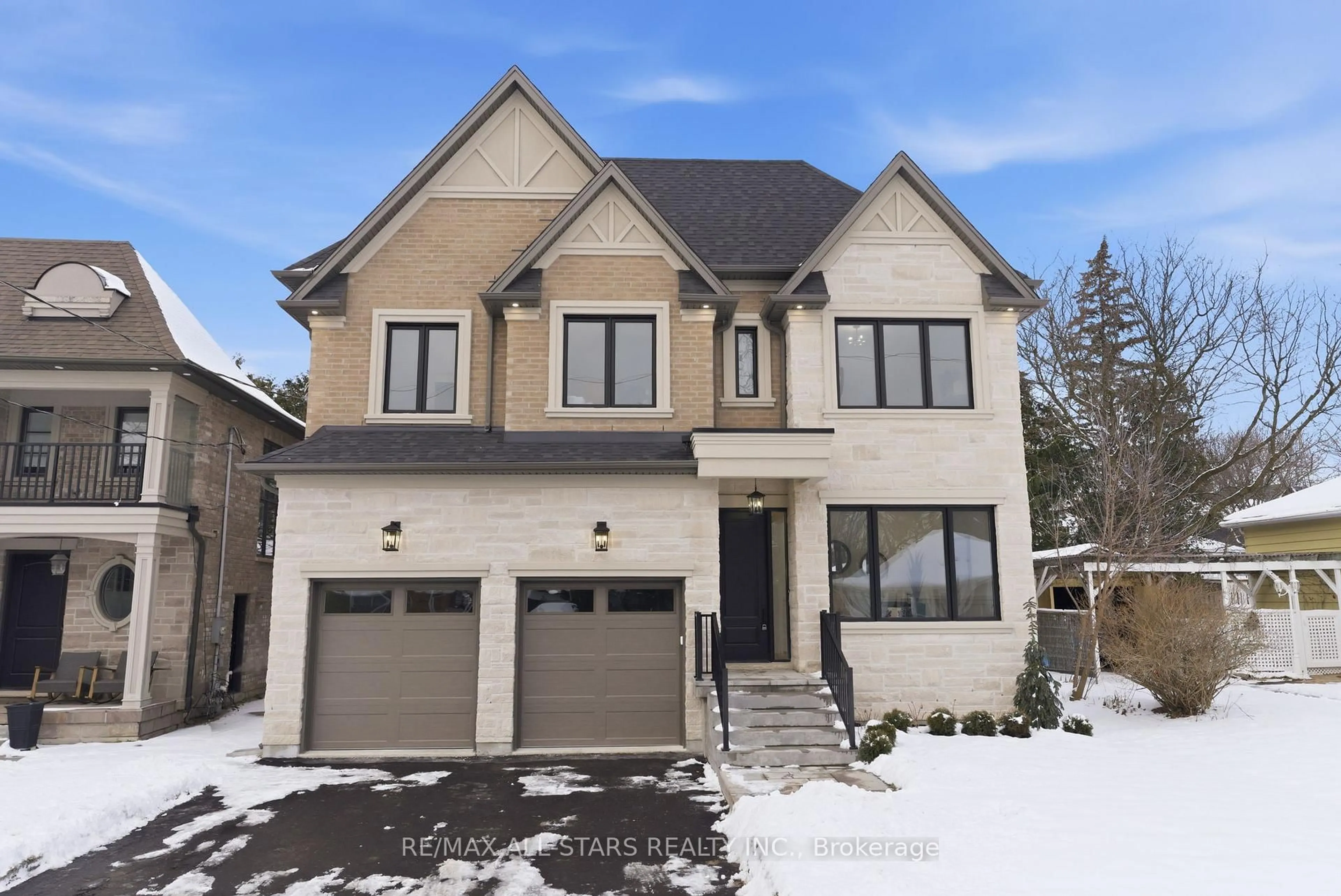 Home with brick exterior material, street for 337 South St, Whitchurch-Stouffville Ontario L4A 7W3