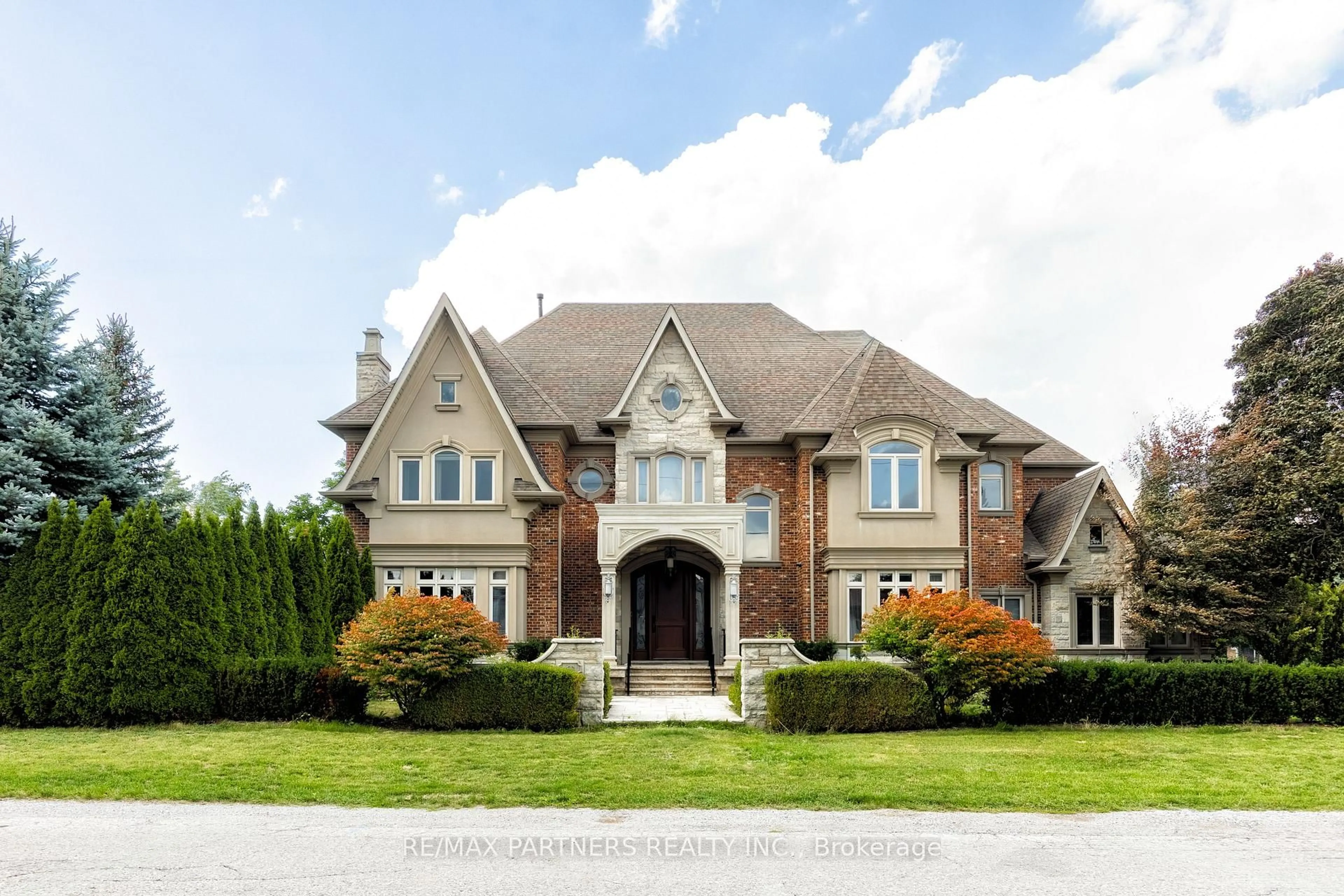 Home with brick exterior material, street for 68 Maple Grove Ave, Richmond Hill Ontario L4E 2X2