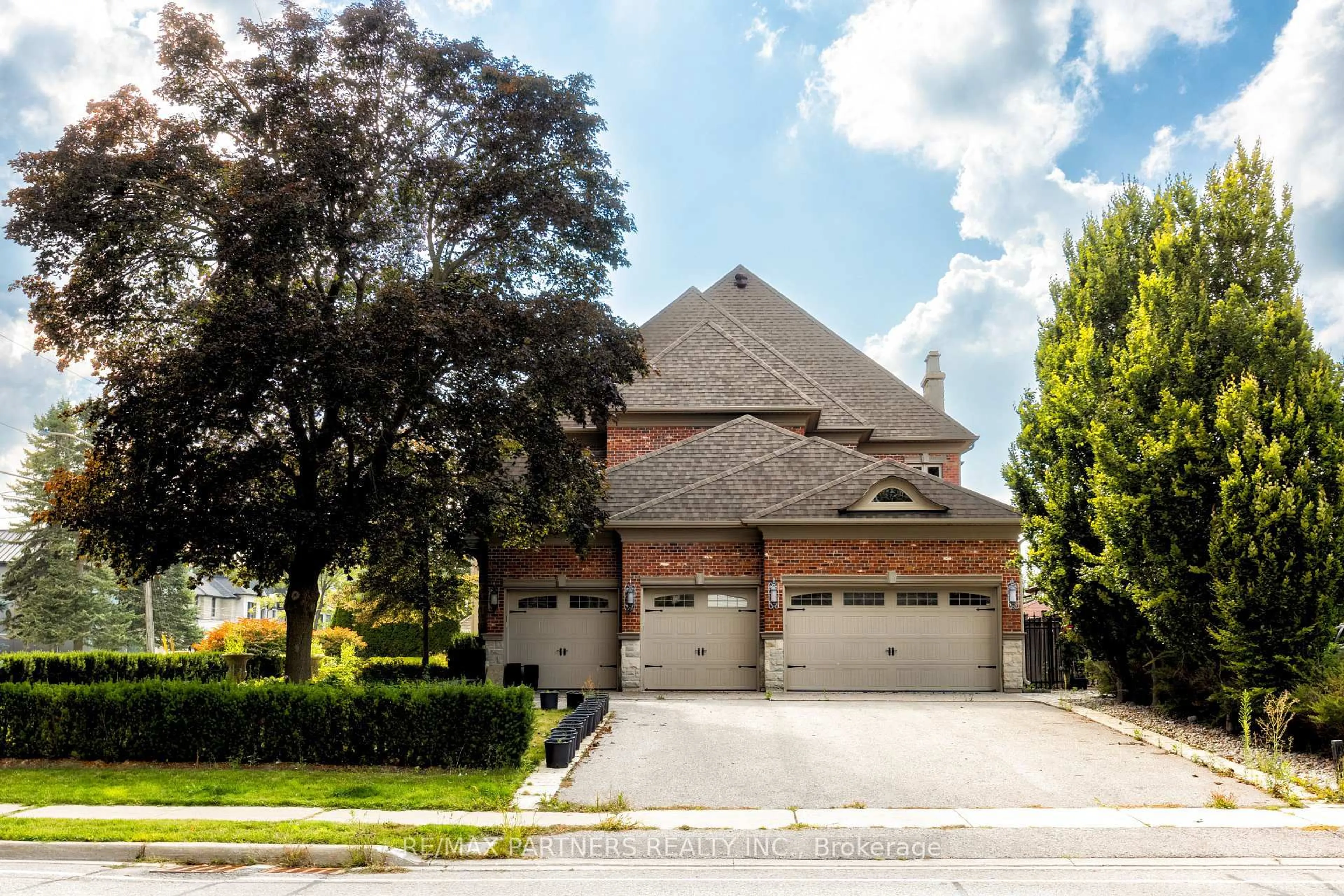 Home with brick exterior material, street for 68 Maple Grove Ave, Richmond Hill Ontario L4E 2X2
