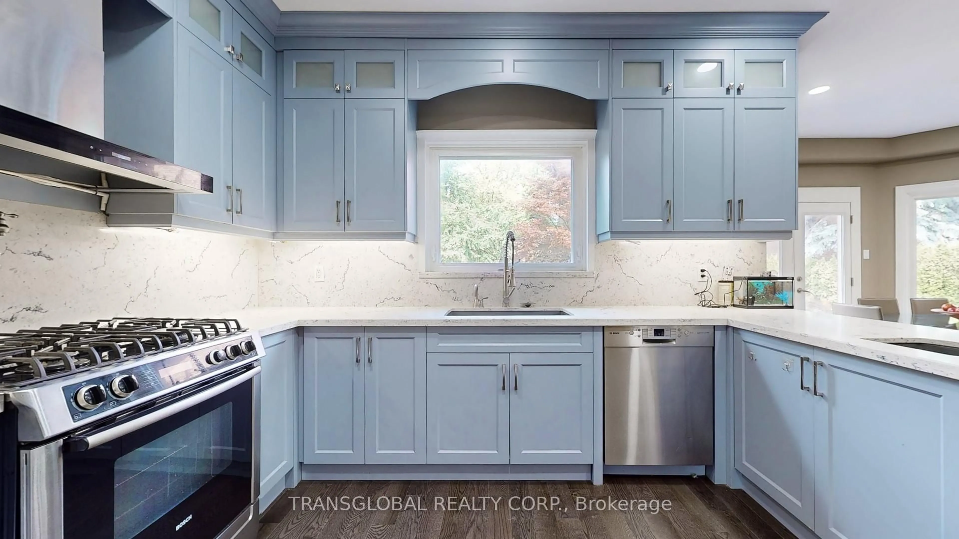 Contemporary kitchen, ceramic/tile floor for 458 Beverley Glen Blvd, Vaughan Ontario L4J 7S2