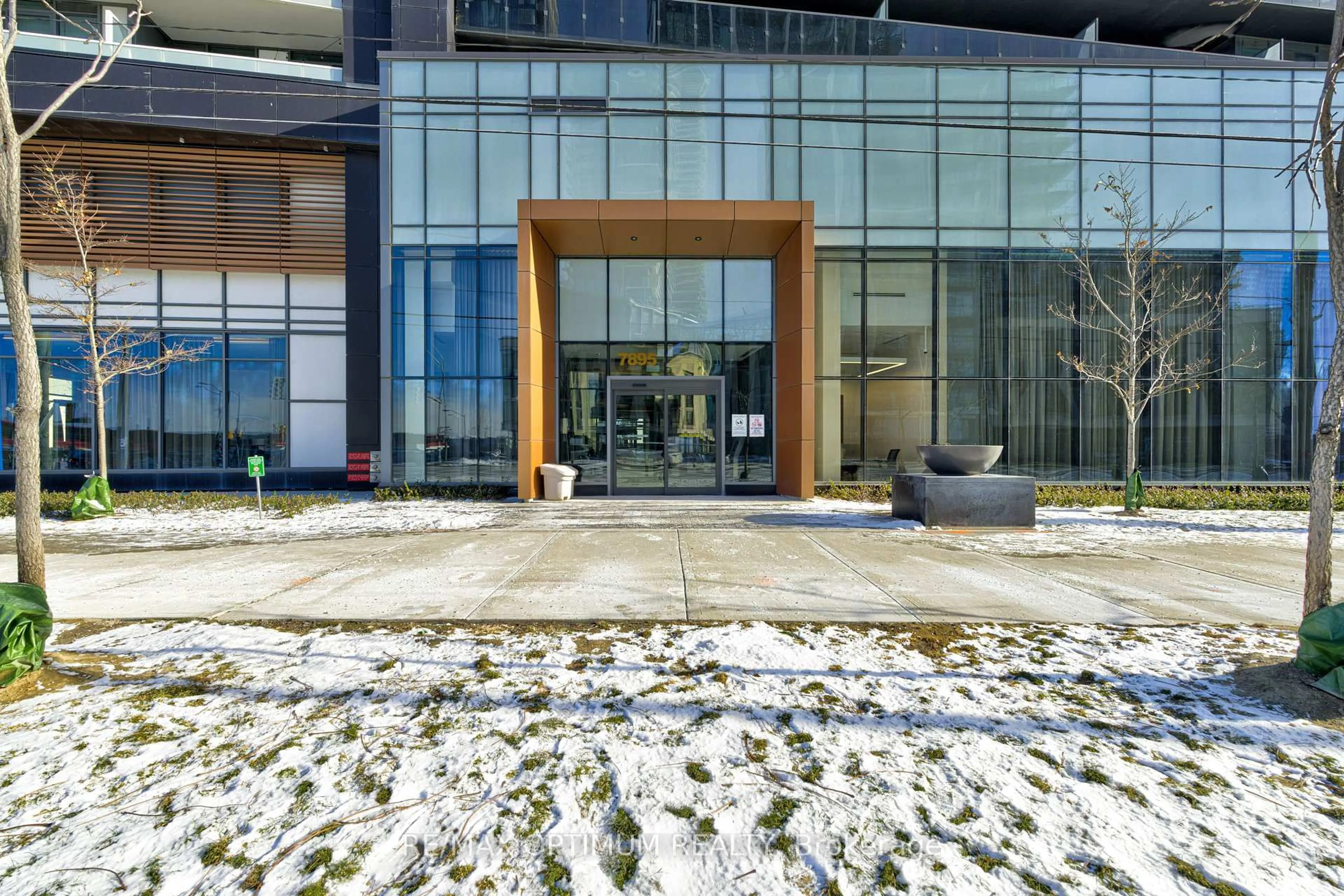 Unknown for 7895 Jane St #1209, Vaughan Ontario L4K 2M7