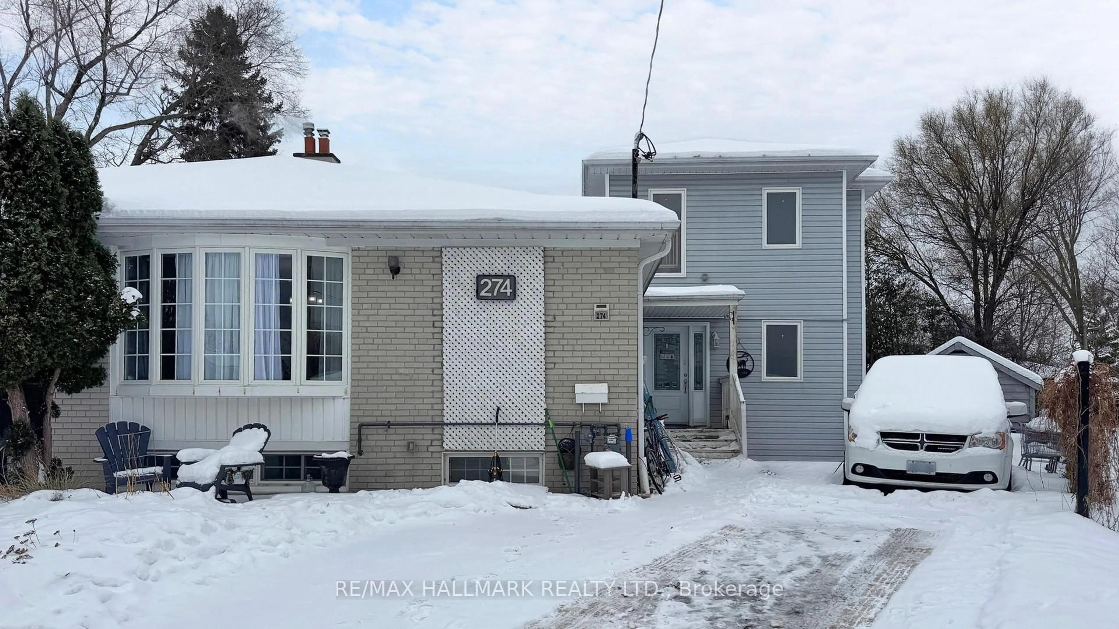 Unknown for 274 Demaine Cres, Richmond Hill Ontario L4C 2W5