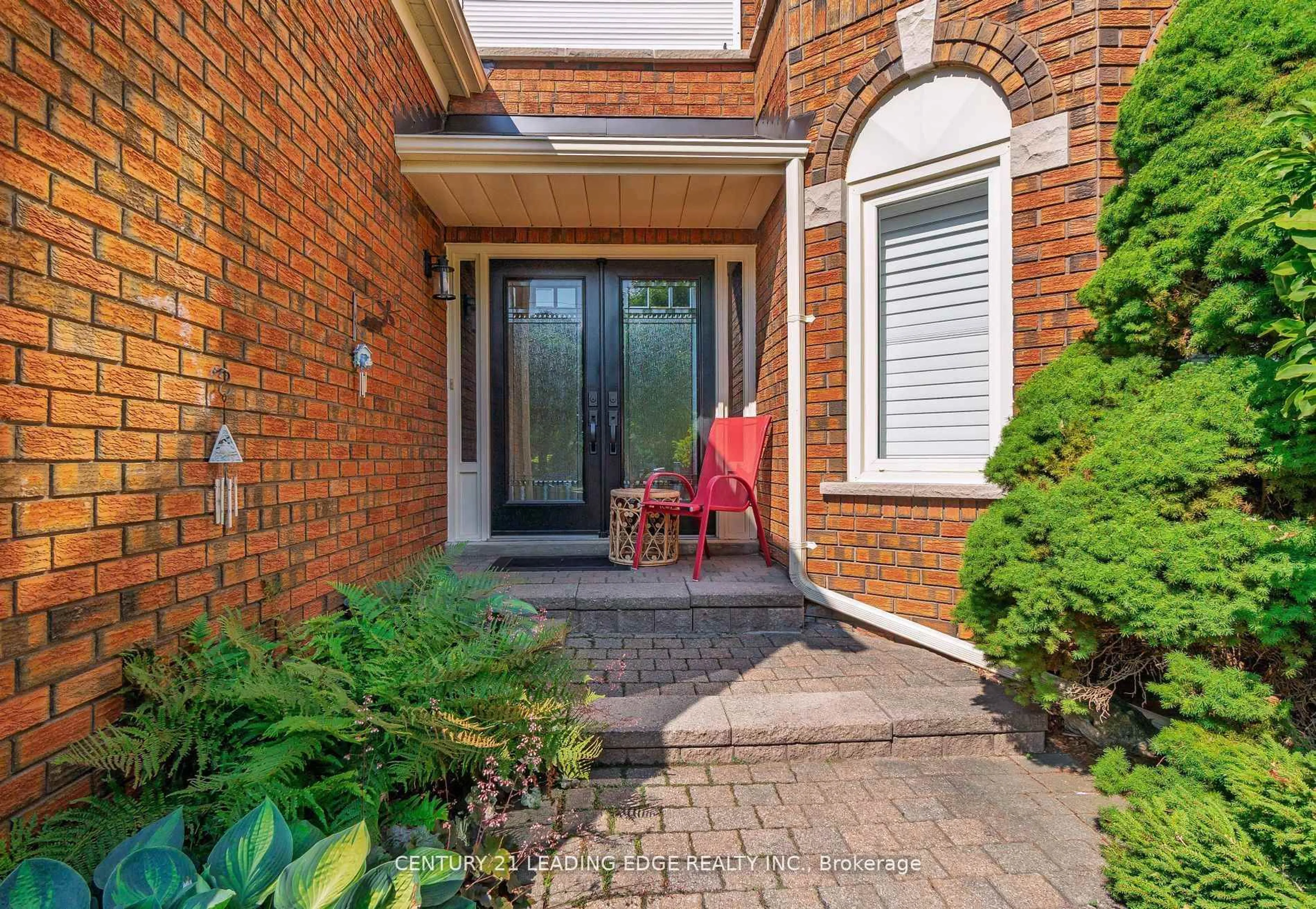 Unknown for 207 Larkin Ave, Markham Ontario L3P 4Y7