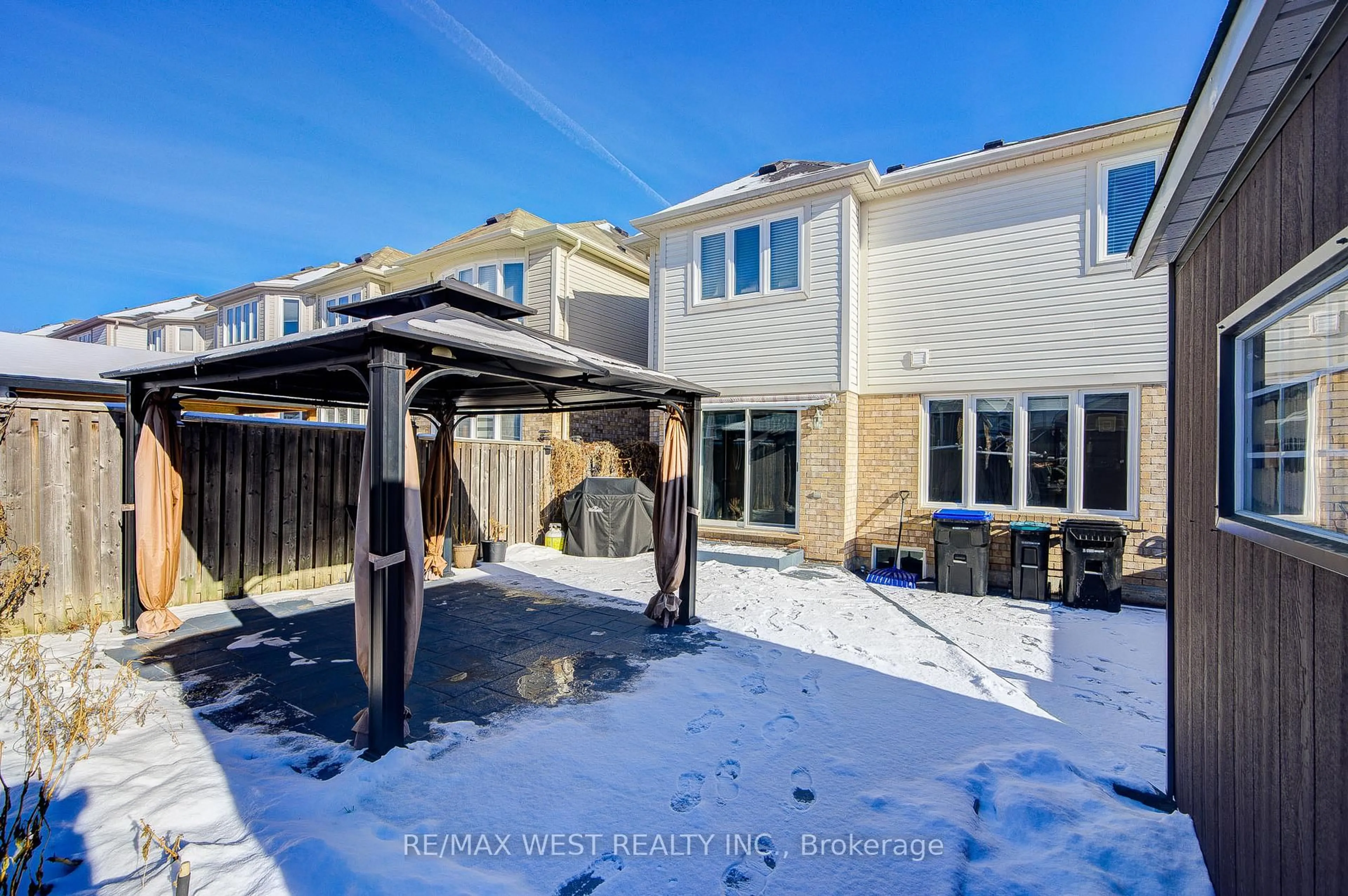 Unknown for 24 Davidson Dr, New Tecumseth Ontario L9R 0E4