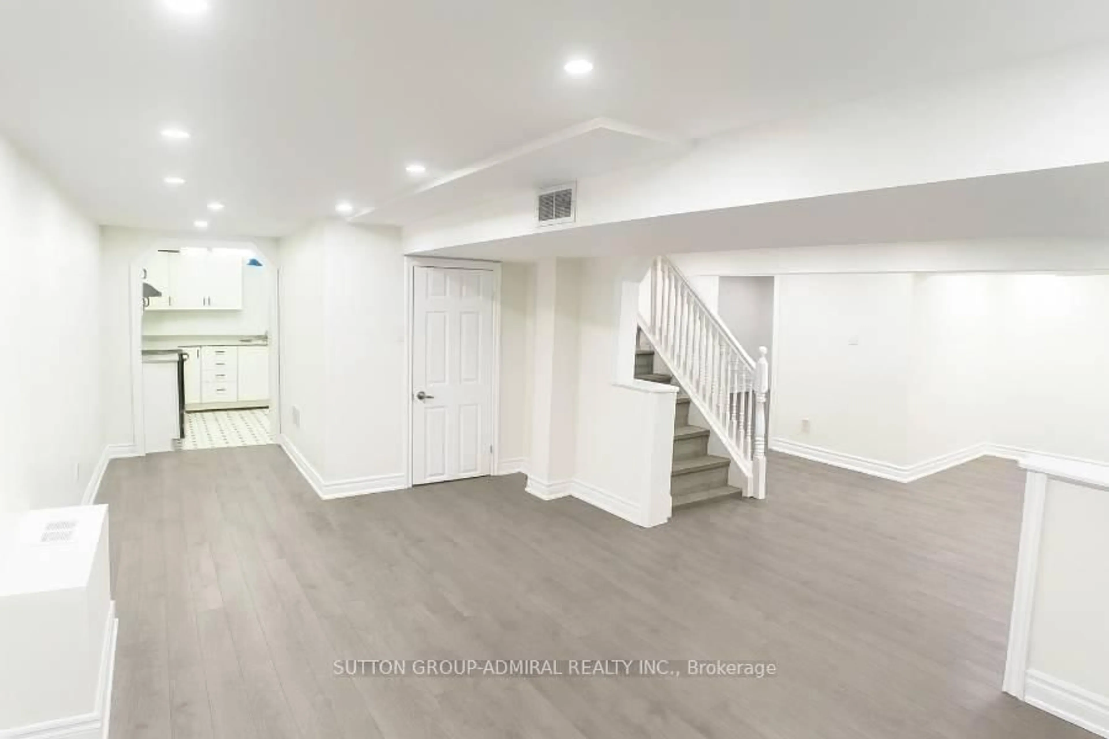 A pic of a room for 7 Judith Ave #Basement, Vaughan Ontario L4J 7J3