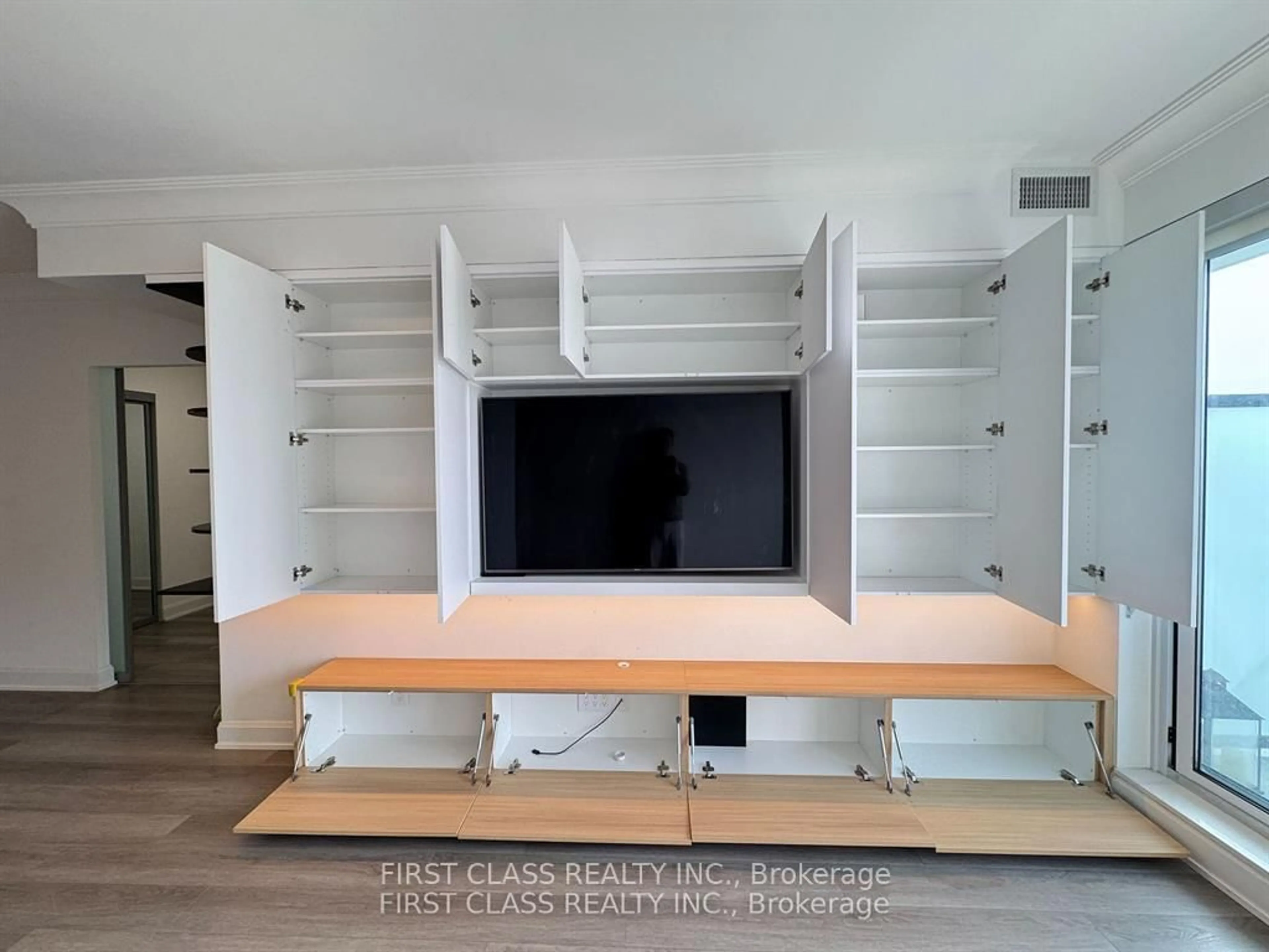 Home theater for 8 Water Walk Dr #707, Markham Ontario L3R 6L4