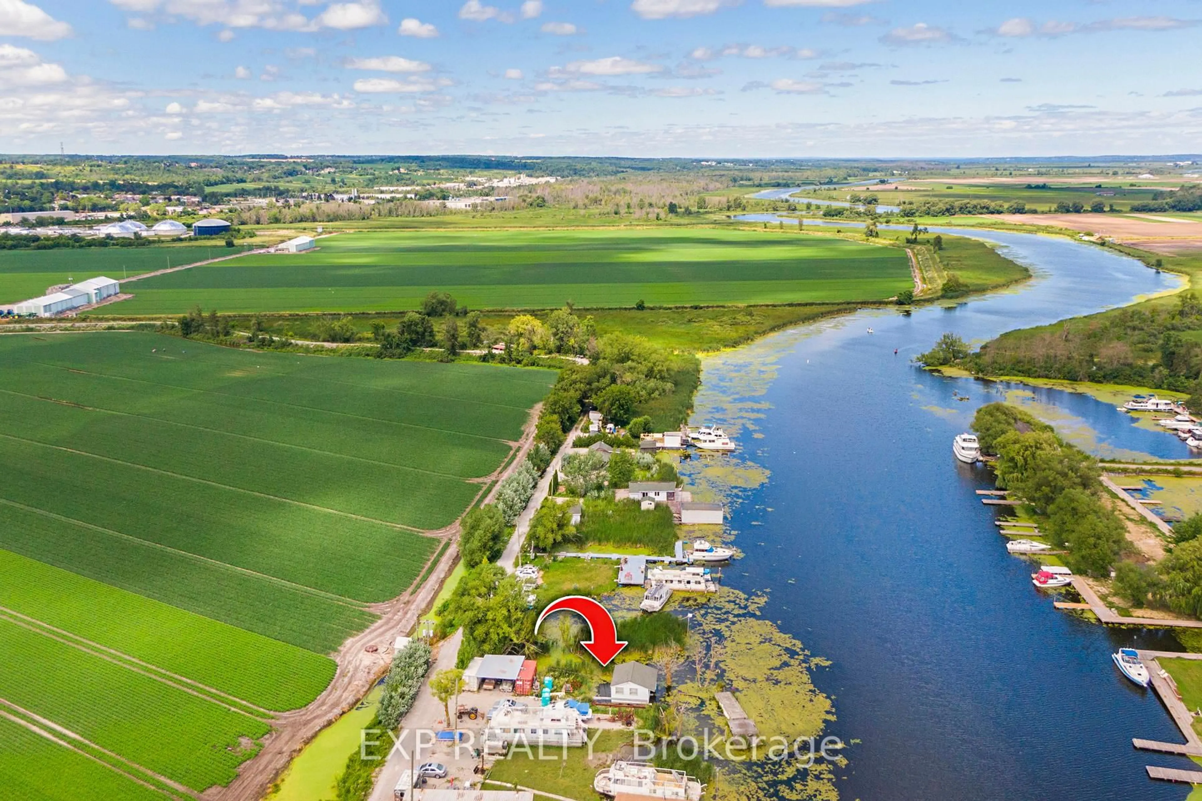 A pic from outside/outdoor area/front of a property/back of a property/a pic from drone, water/lake/river/ocean view for 17 Private Dr, Bradford West Gwillimbury Ontario L3Z 3H3