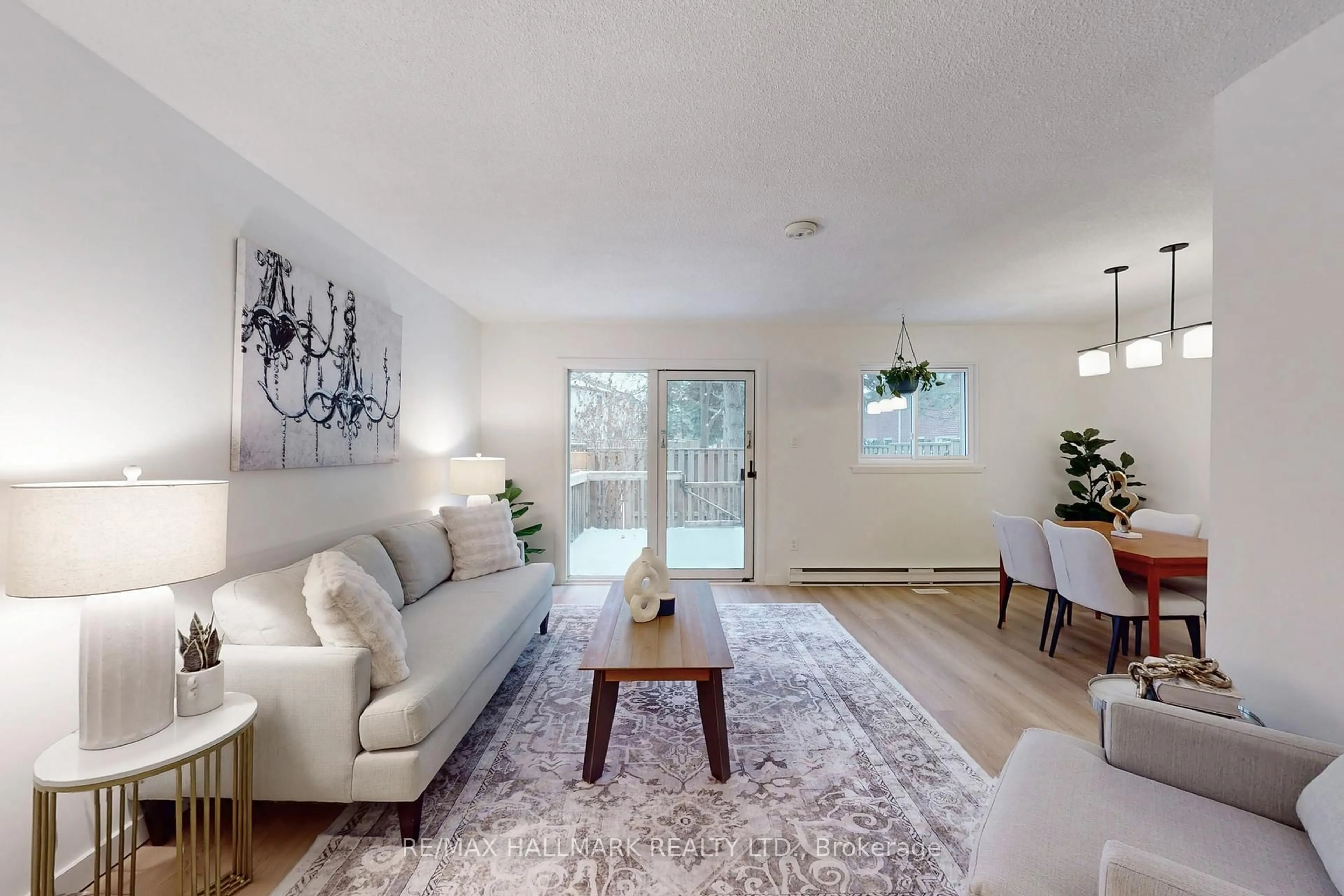 Living room with furniture, unknown for 50 Gordon Way, Markham Ontario L3T 5A2