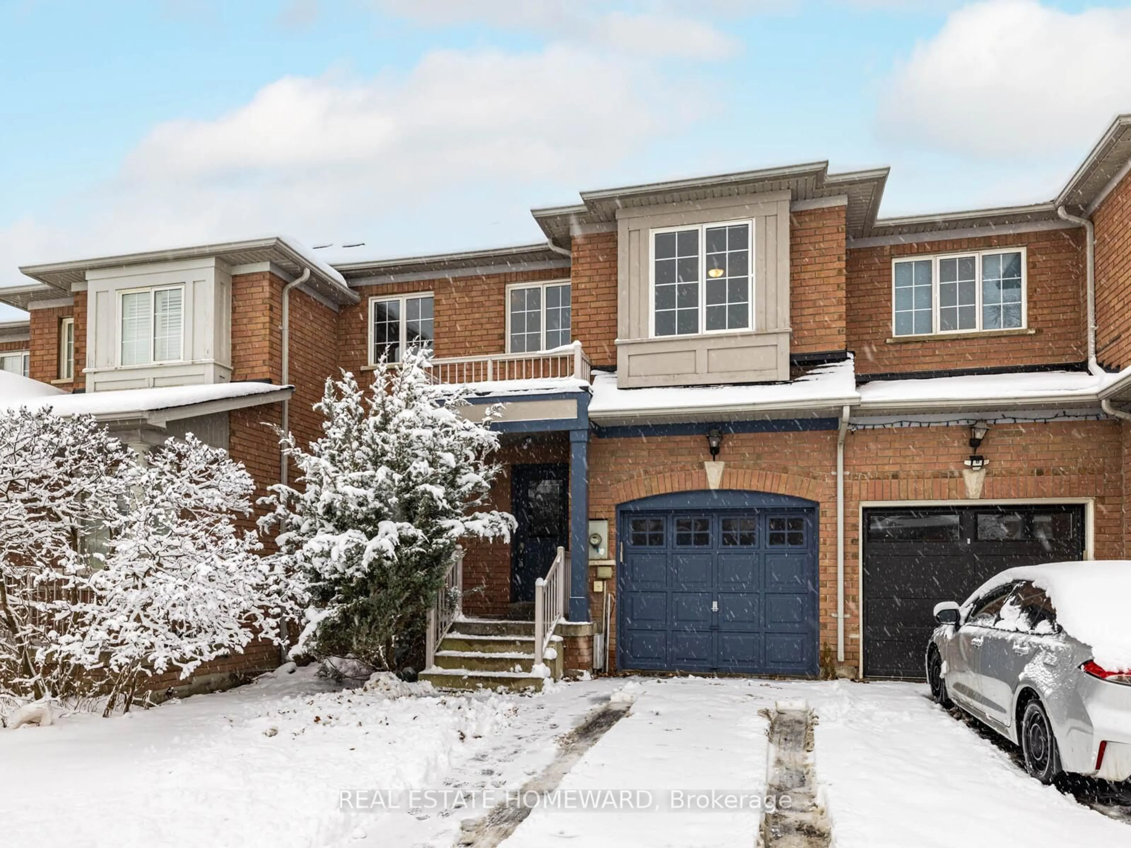 Home with brick exterior material, street for 304 Flagstone Way, Newmarket Ontario L3X 2R8