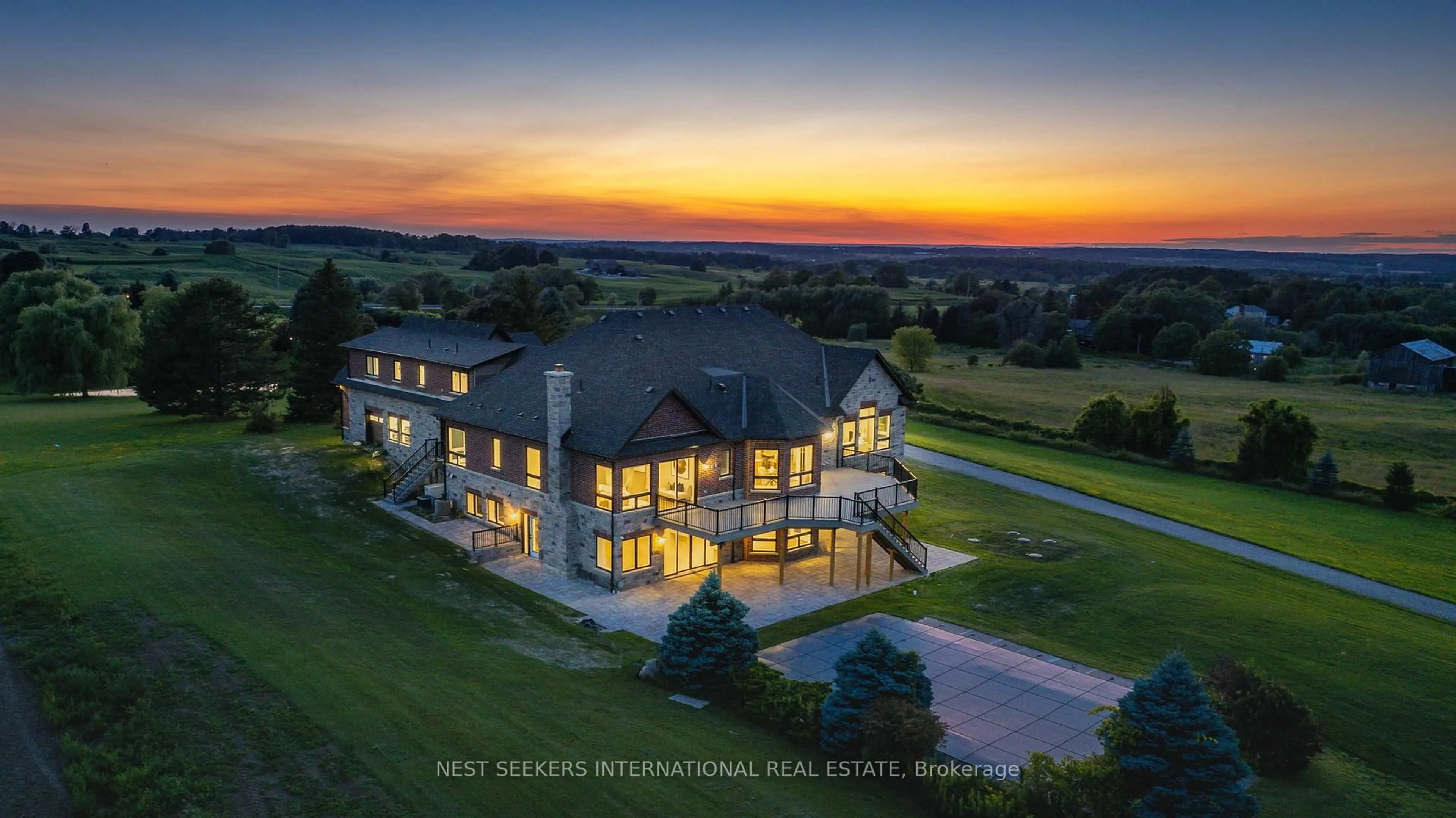 A pic from outside/outdoor area/front of a property/back of a property/a pic from drone, unknown for 15535 Highway 27, King Ontario L0G 1T0