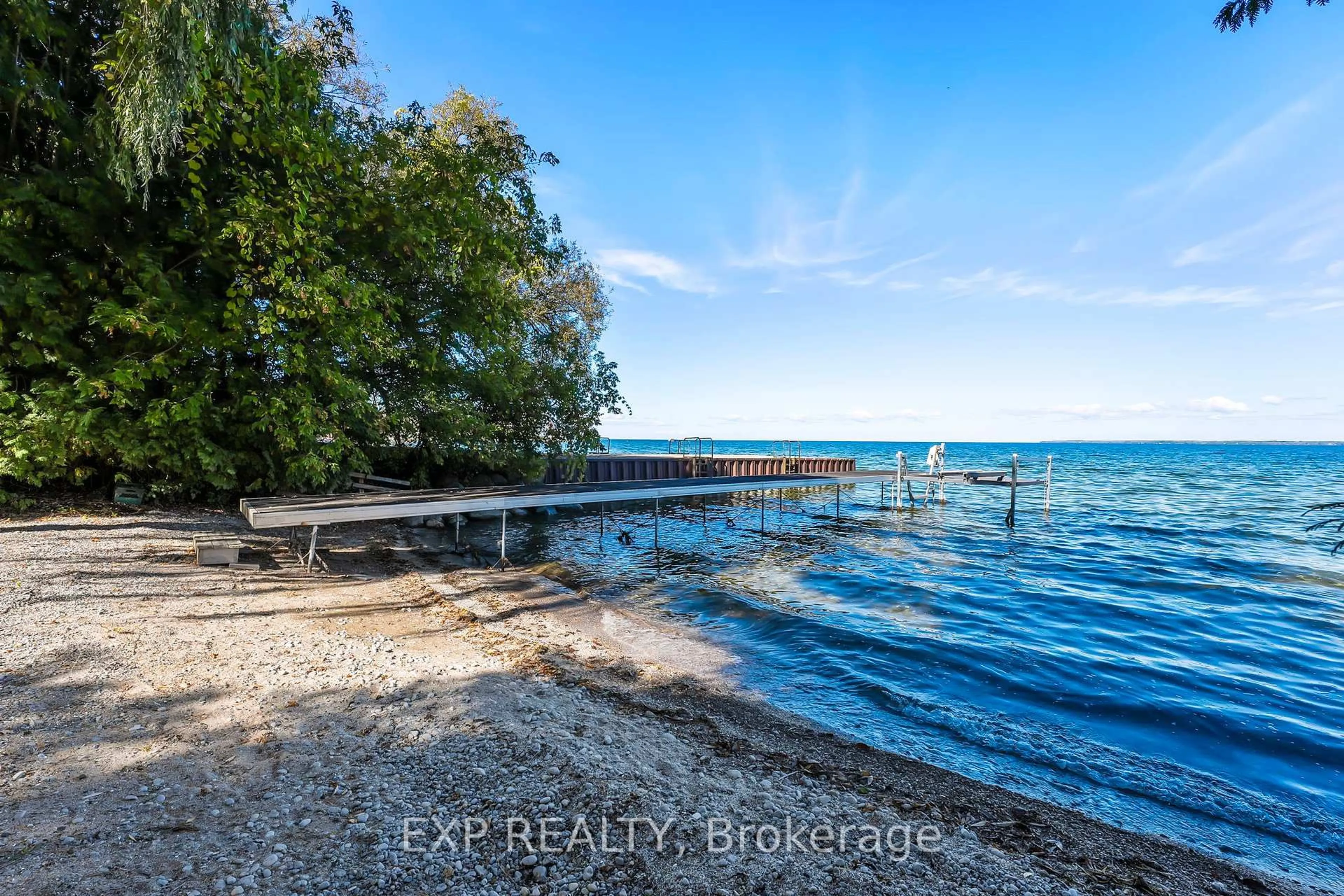 Unknown for 21 Pinery Lane, Georgina Ontario L0E 1L0