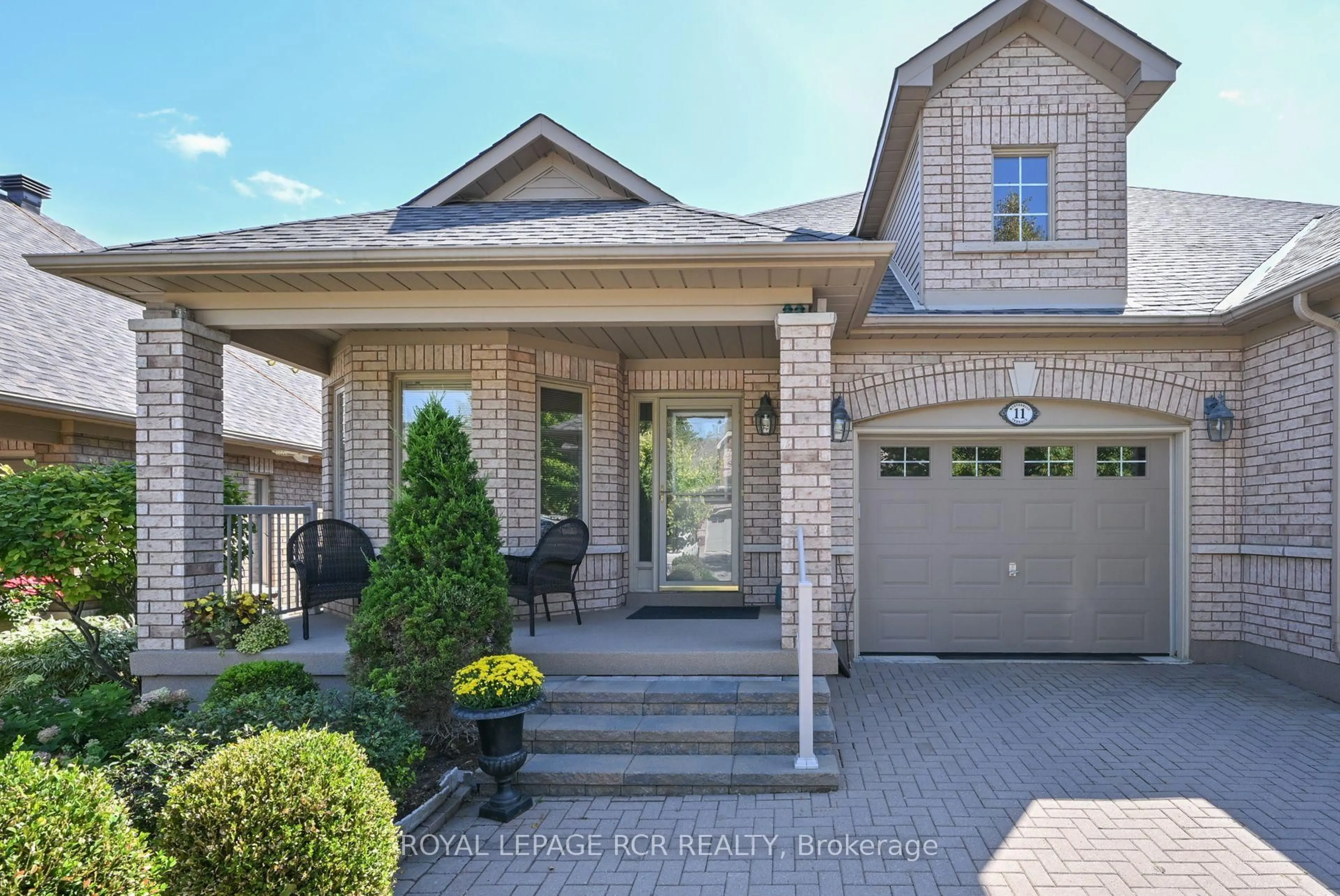 Home with brick exterior material, street for 11 Montebello Terr, New Tecumseth Ontario L9R 2H4