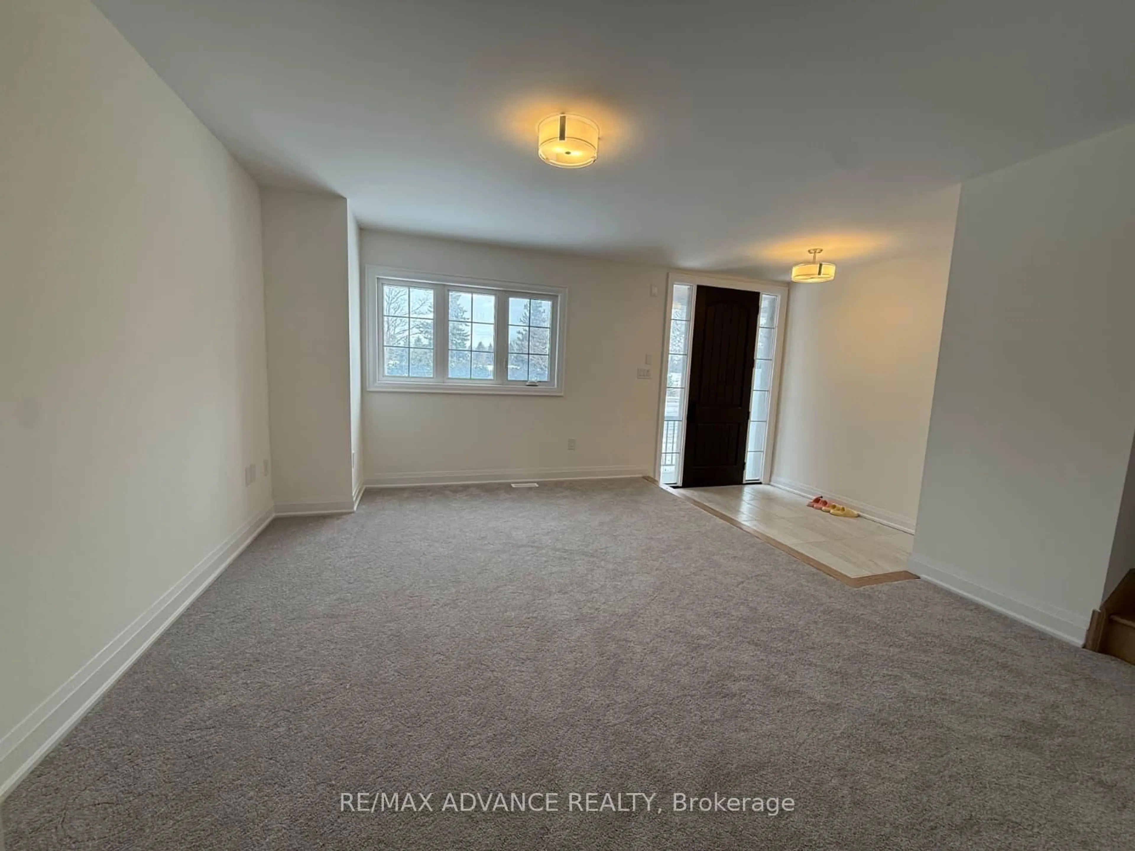 A pic of a room for 4201 Major Mackenzie Dr Dr, Markham Ontario L6C 3L5