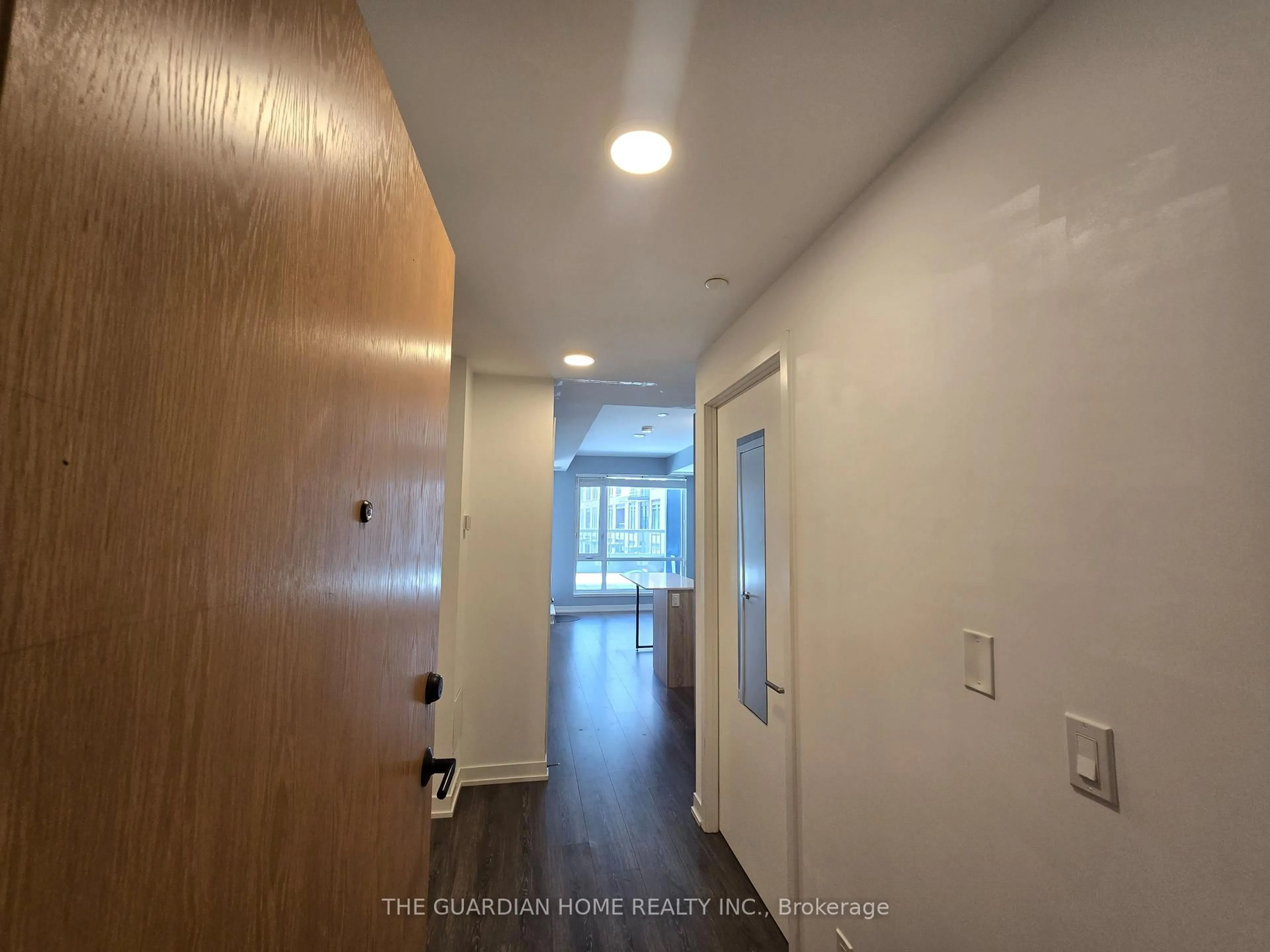 Unknown for 7950 Bathurst St #B216, Vaughan Ontario L4J 0L4