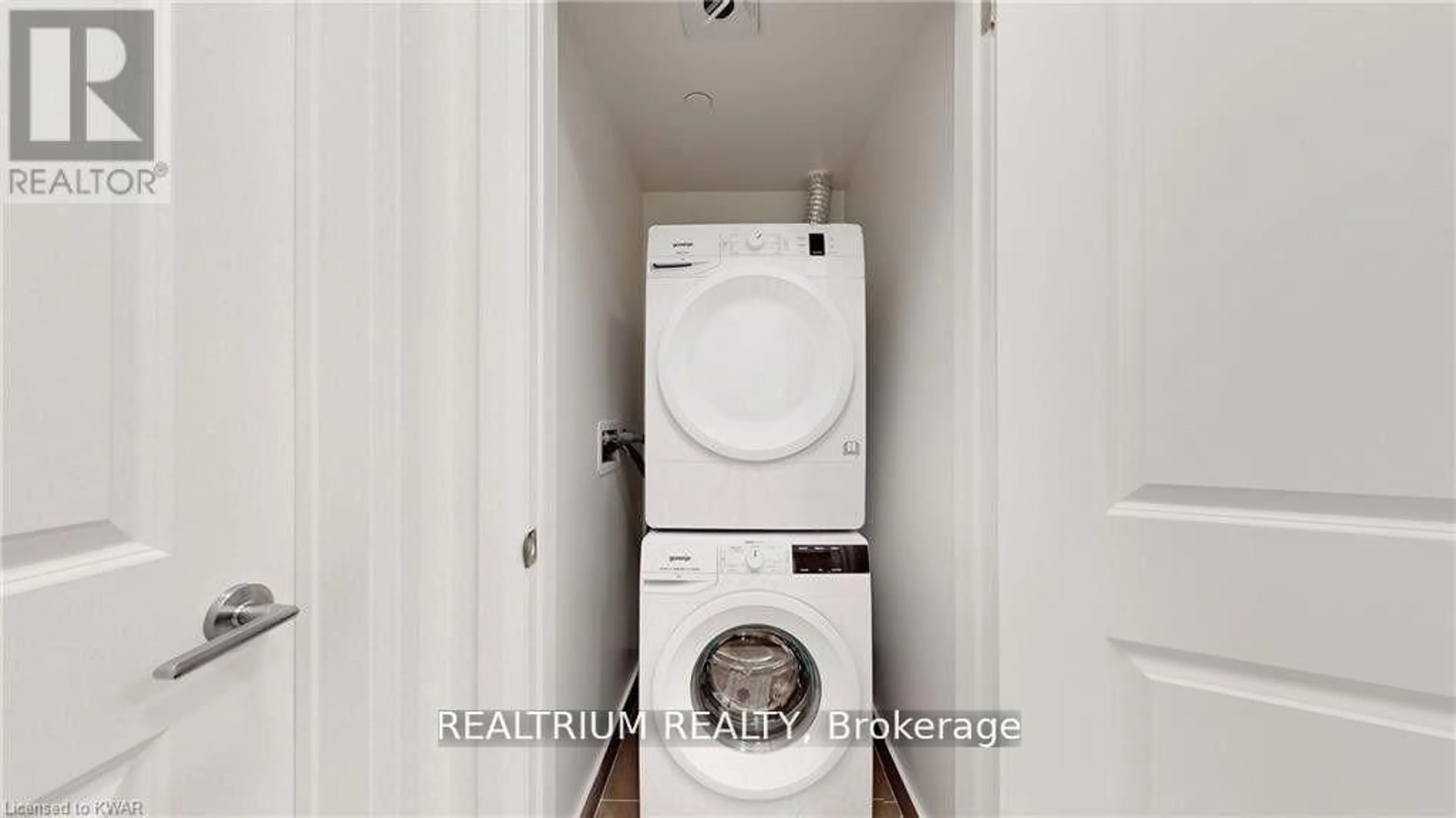 Laundry room for 9700 Ninth Line #602, Markham Ontario L6B 1A8