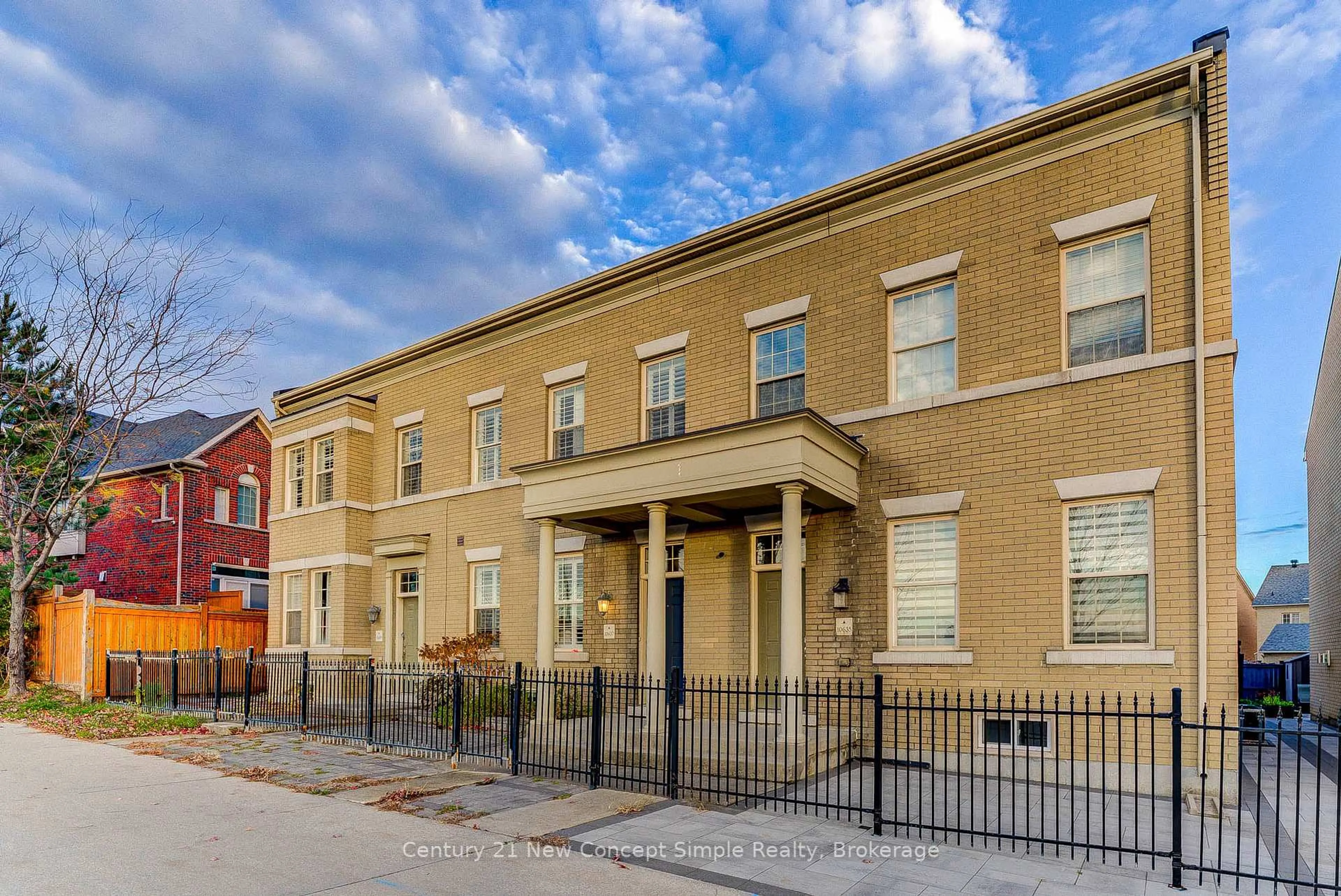 Home with brick exterior material, building for 10637 Woodbine Ave, Markham Ontario L6C 0C7