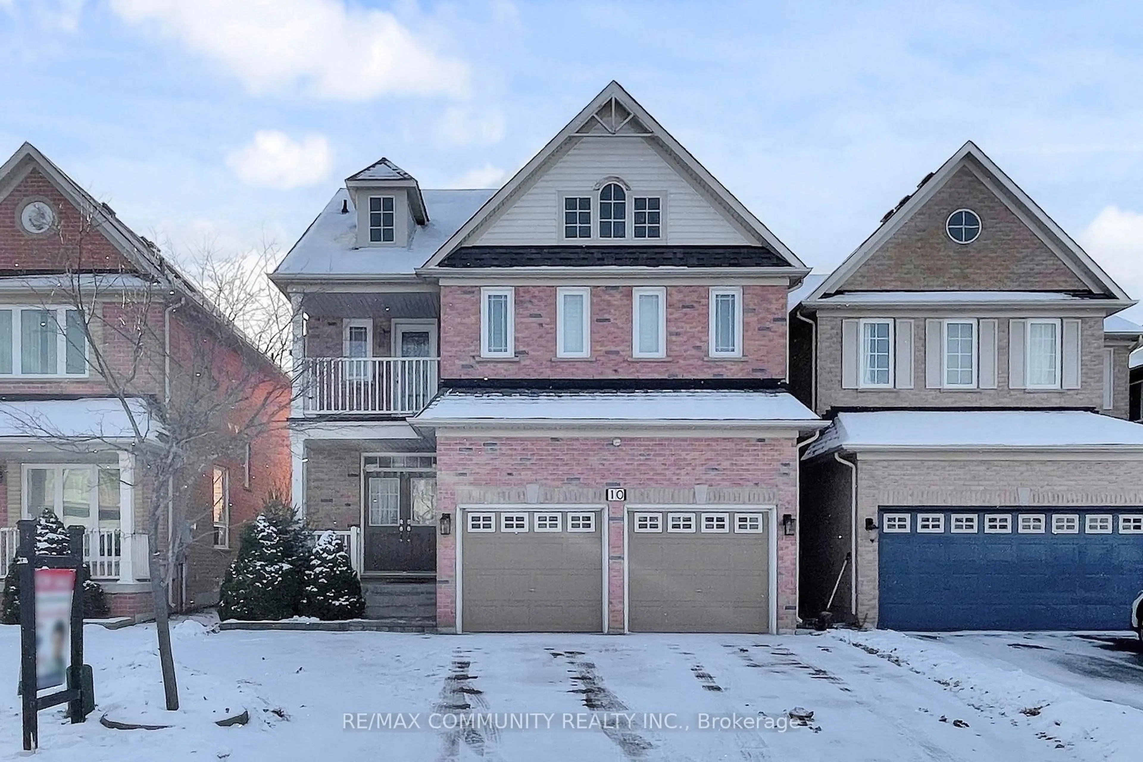 Home with brick exterior material, street for 10 Oxfordshire St, Markham Ontario L6C 2E1