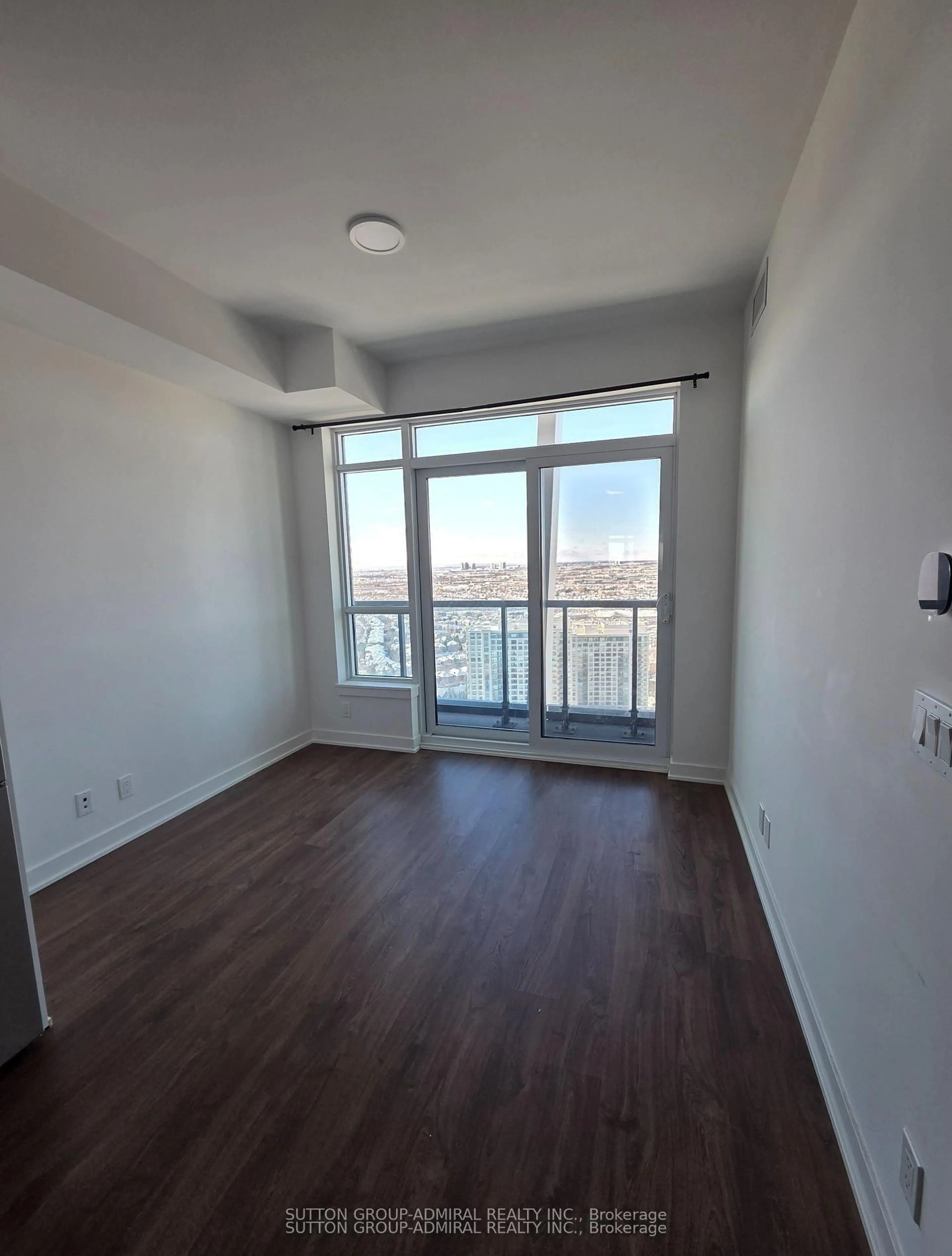 A pic of a room for 50 Upper Mall Way #2907, Vaughan Ontario L4J 0L8