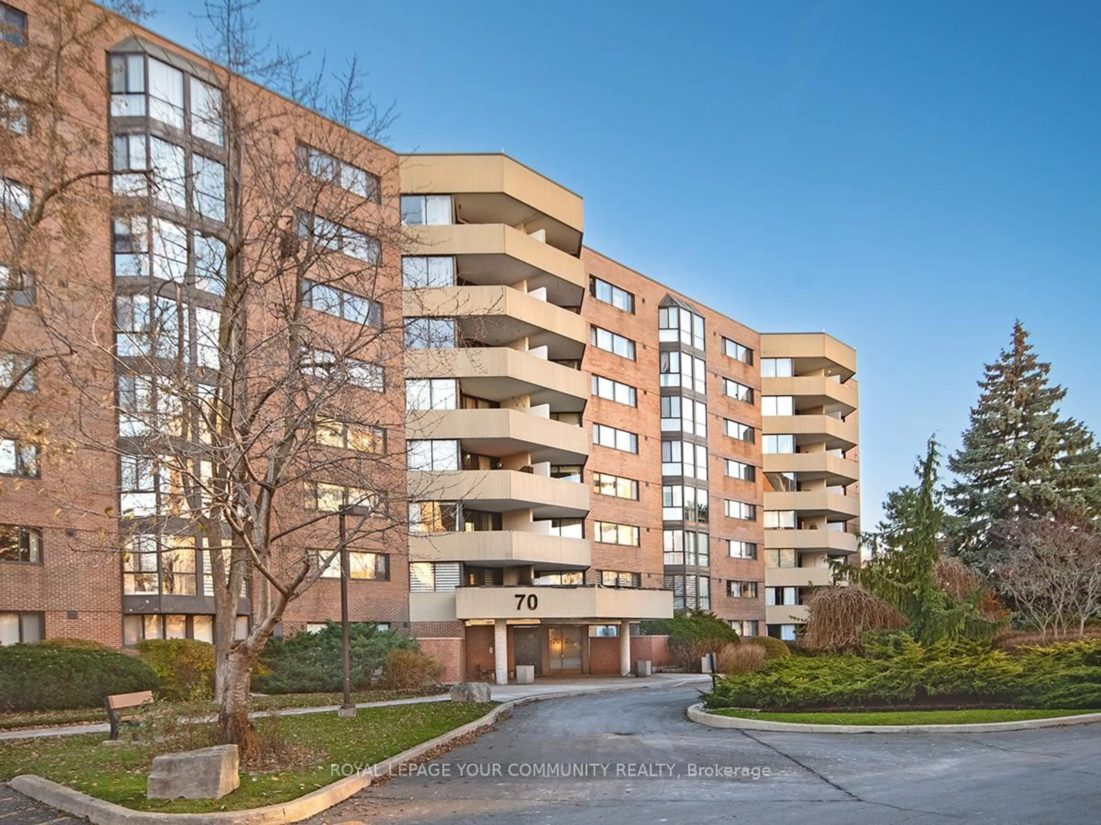 Unknown for 70 Baif Blvd #309, Richmond Hill Ontario L4C 5L2