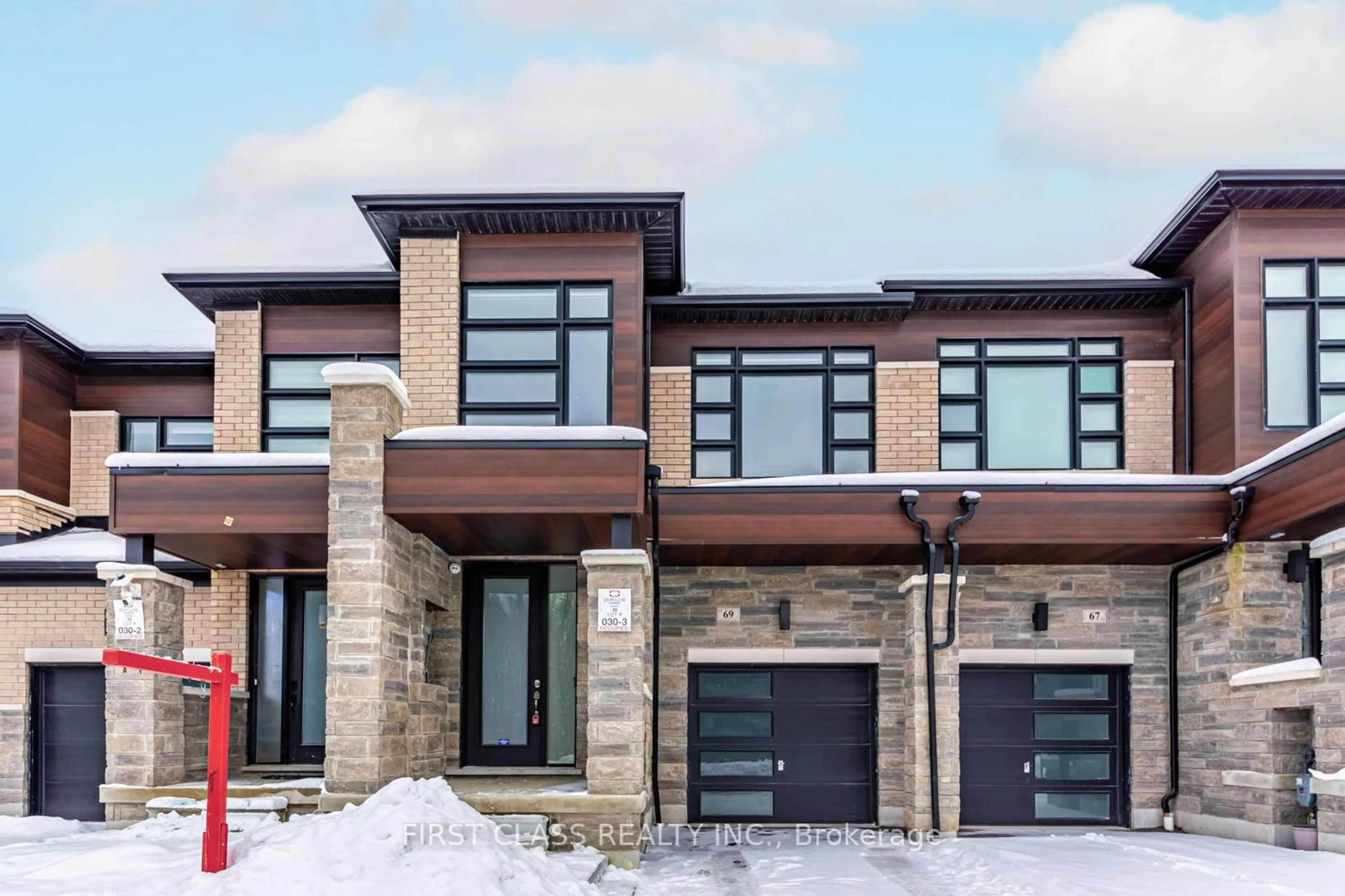 Home with brick exterior material, street for 69 Mccague Ave, Richmond Hill Ontario L4S 0J4