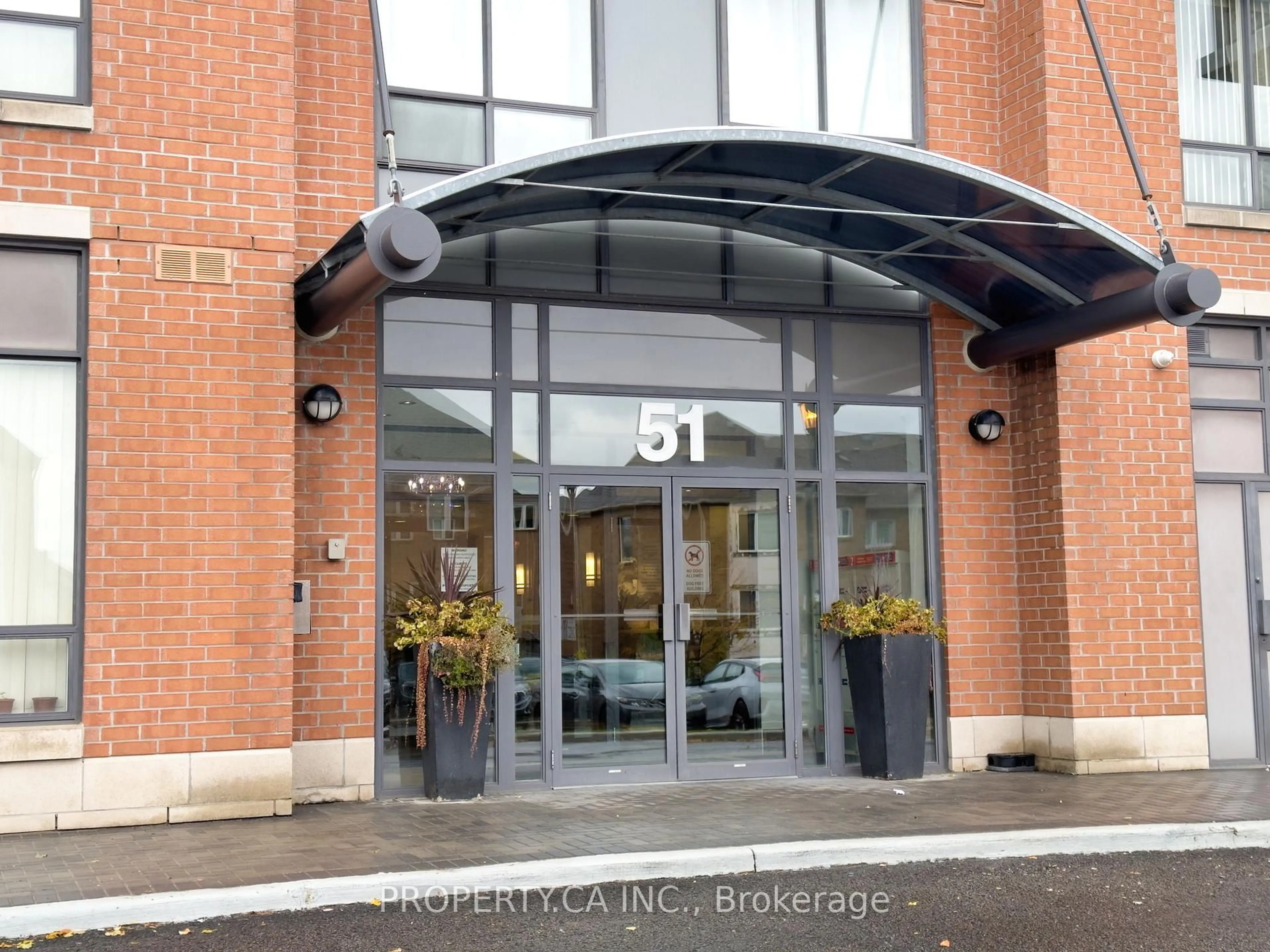 Indoor foyer for 51 Times Ave #301, Markham Ontario L3T 7X6