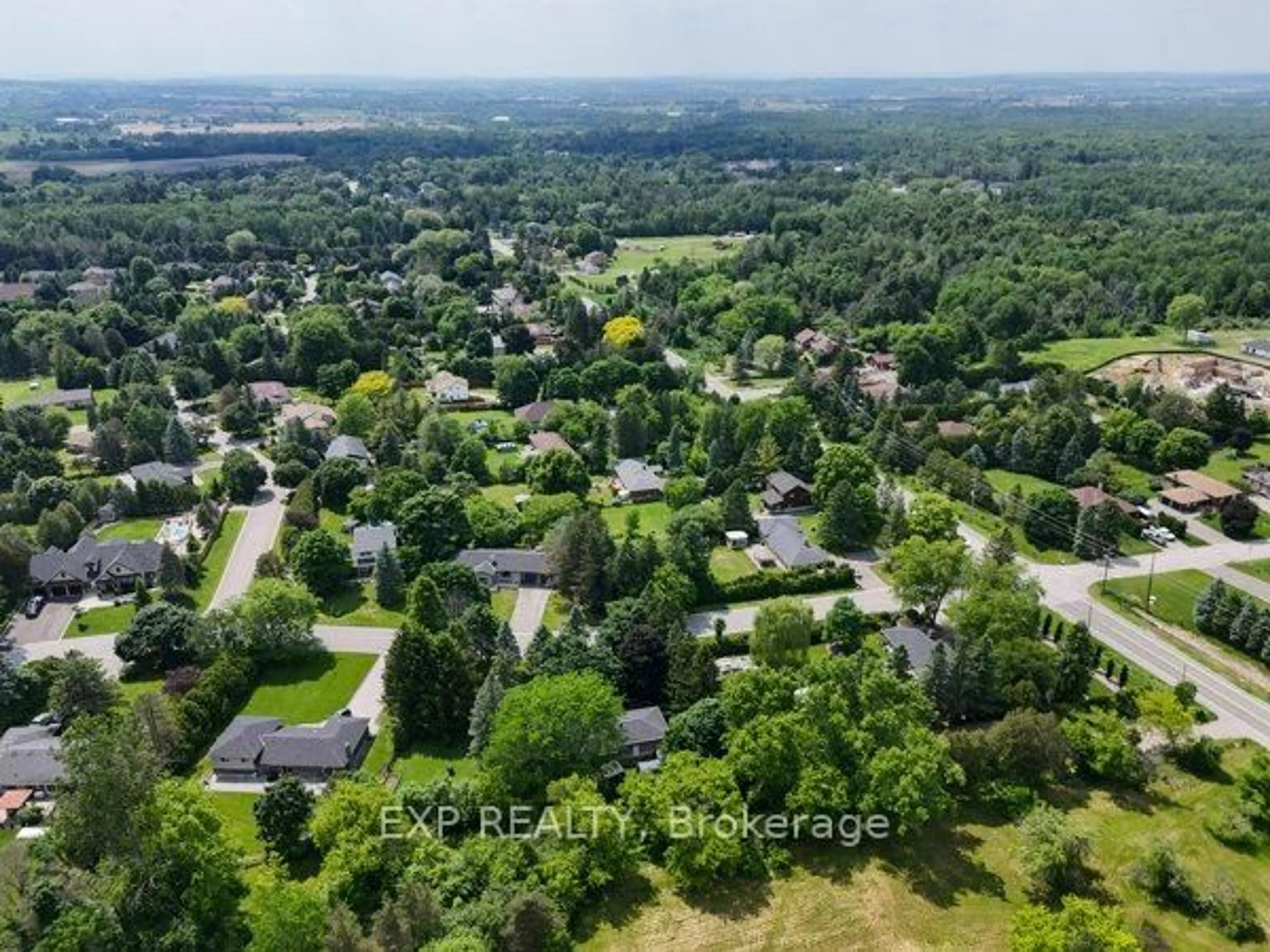 A pic from outside/outdoor area/front of a property/back of a property/a pic from drone, unknown for 4165 Lloydtown-Aurora Rd, King Ontario L7B 0E6