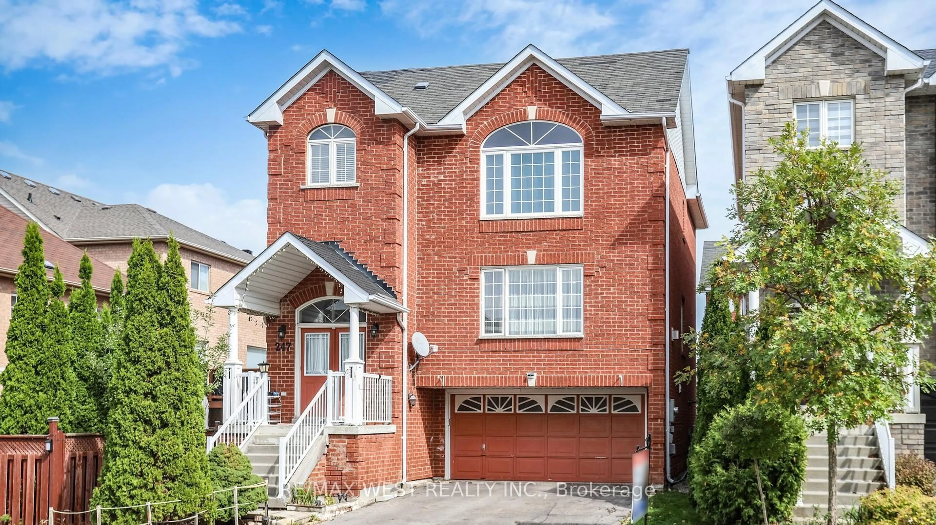 Home with brick exterior material, street for 247 Knapton Dr, Newmarket Ontario L3X 3B7