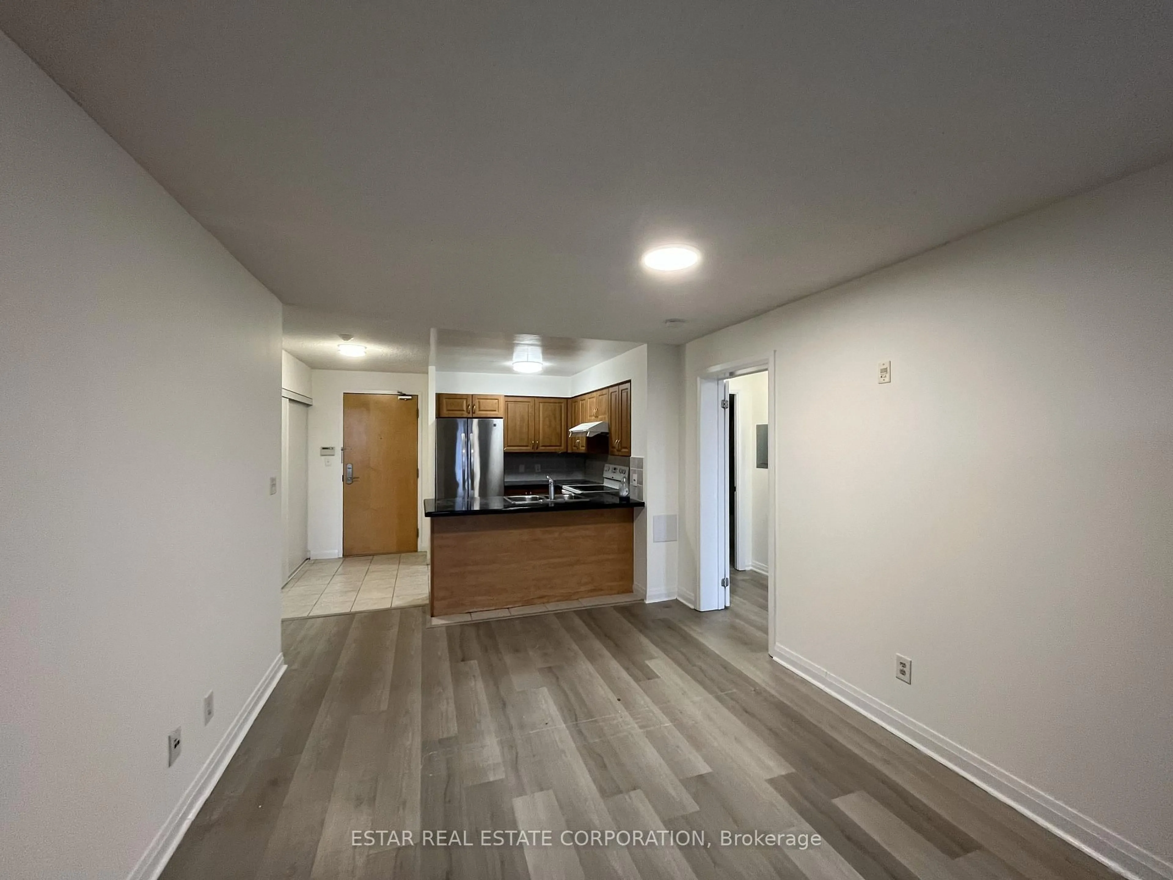 A pic of a room for 7363 Kennedy Rd #202, Markham Ontario L3R 1G8