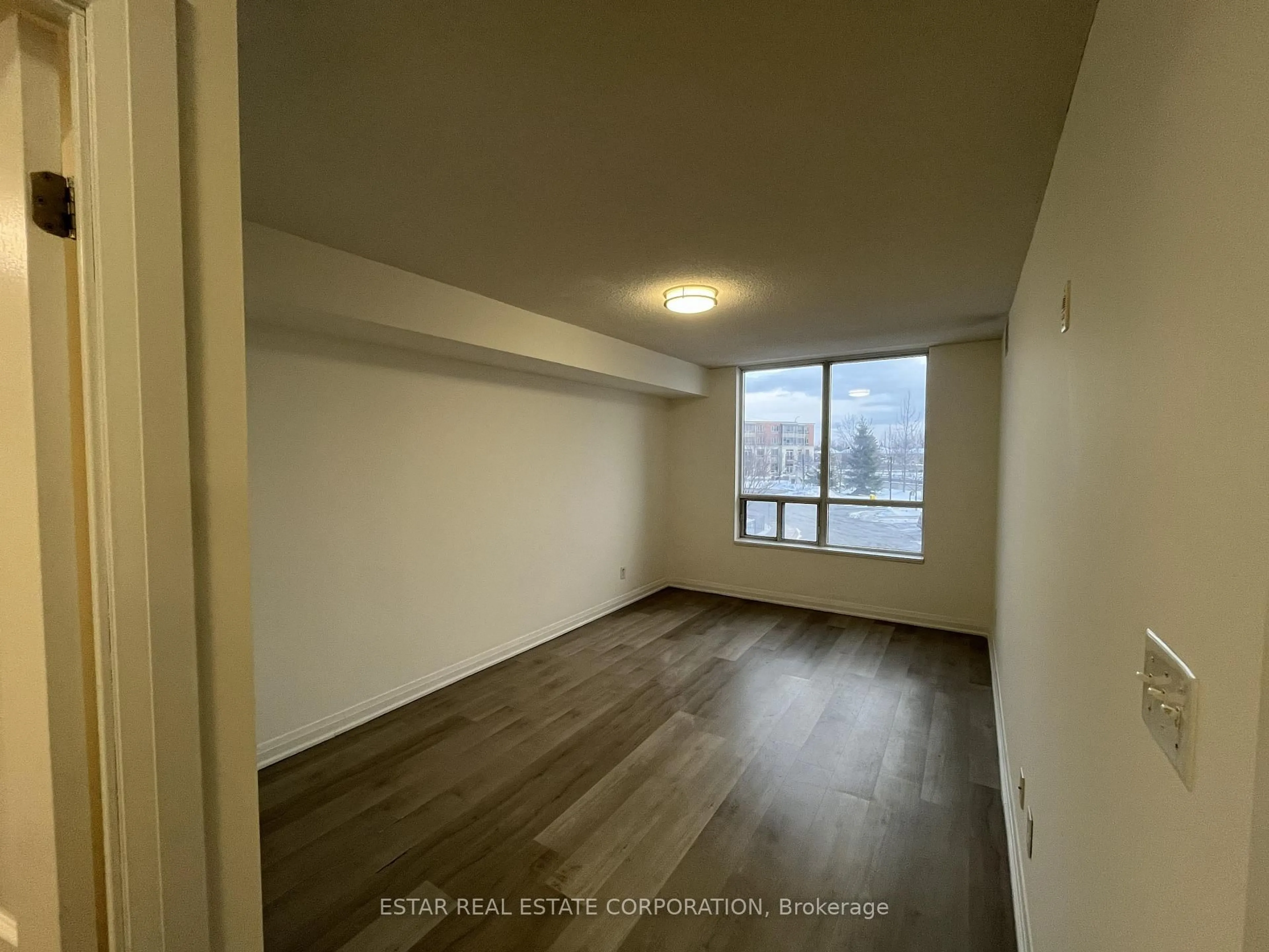 A pic of a room for 7363 Kennedy Rd #202, Markham Ontario L3R 1G8