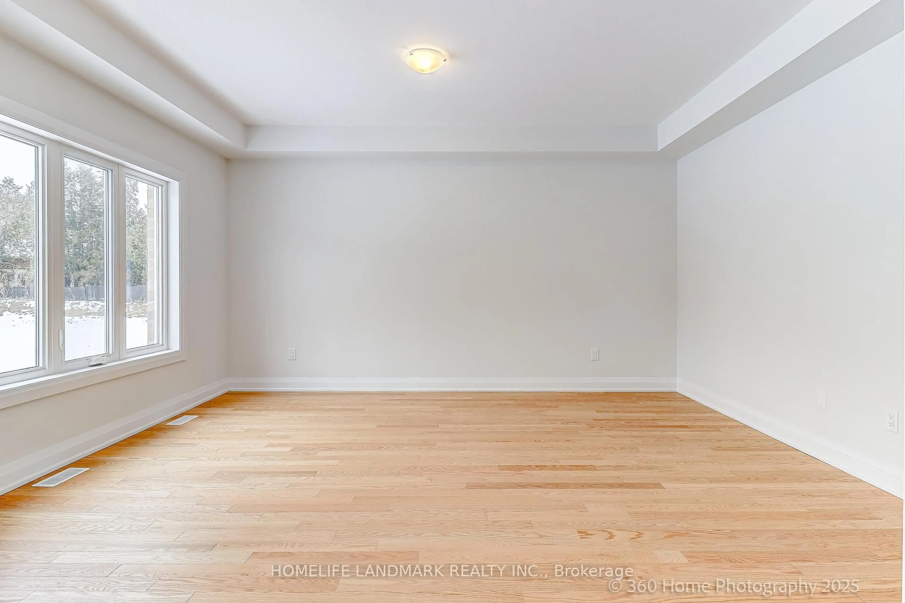 A pic of a room for 219 SEGUIN St, Richmond Hill Ontario L4E 2Y9