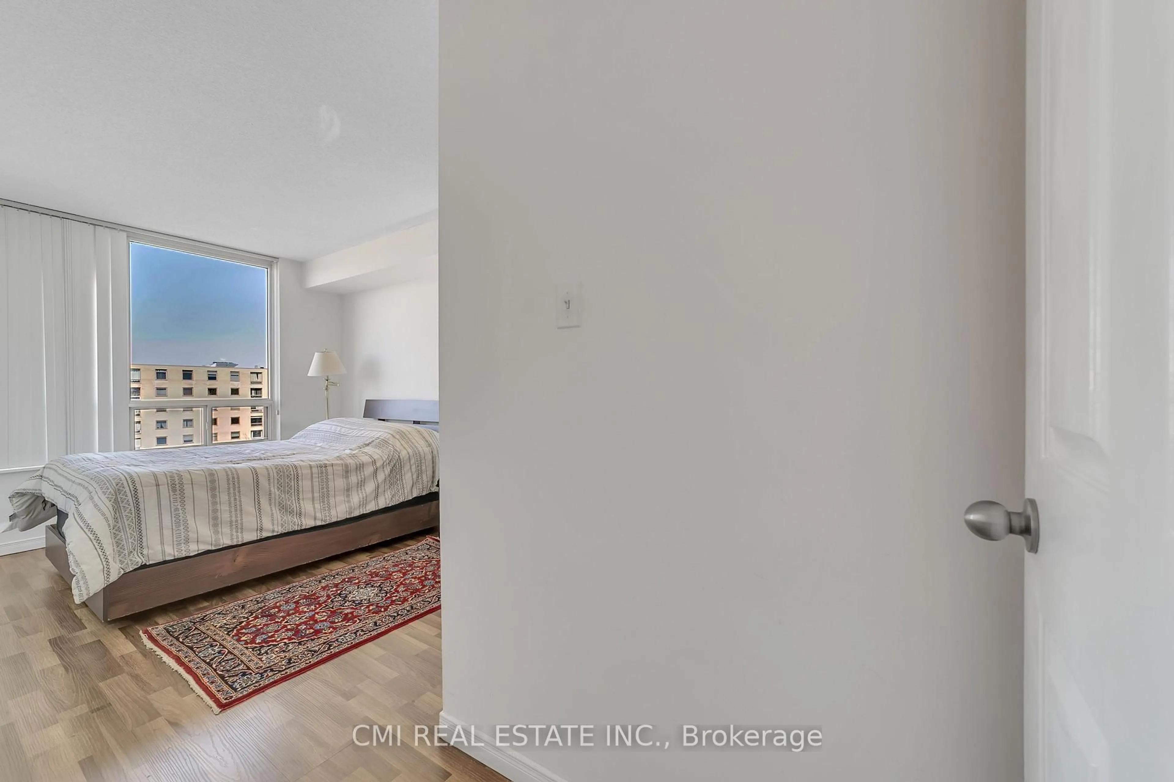 A pic of a room for 309 Major Mackenzie Dr #805, Richmond Hill Ontario L4C 9V5