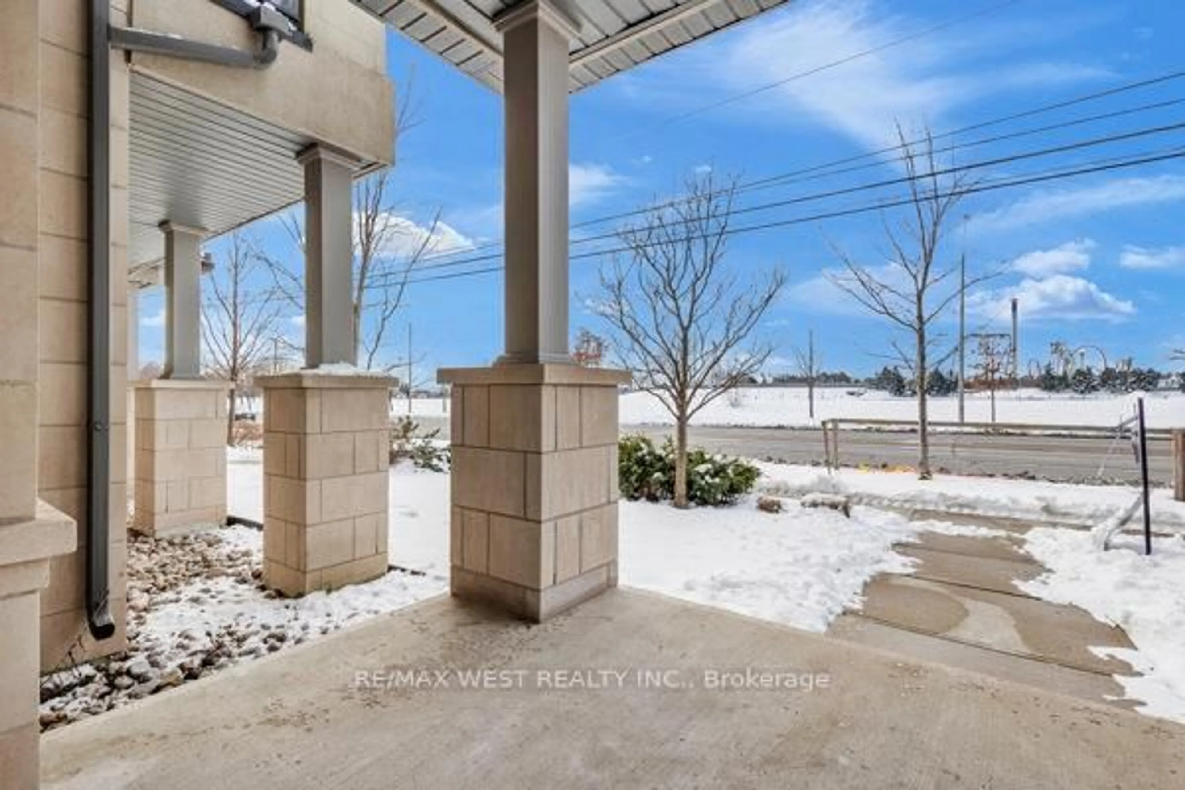Patio, unknown for 9601 Jane St #9, Vaughan Ontario L6A 4G5