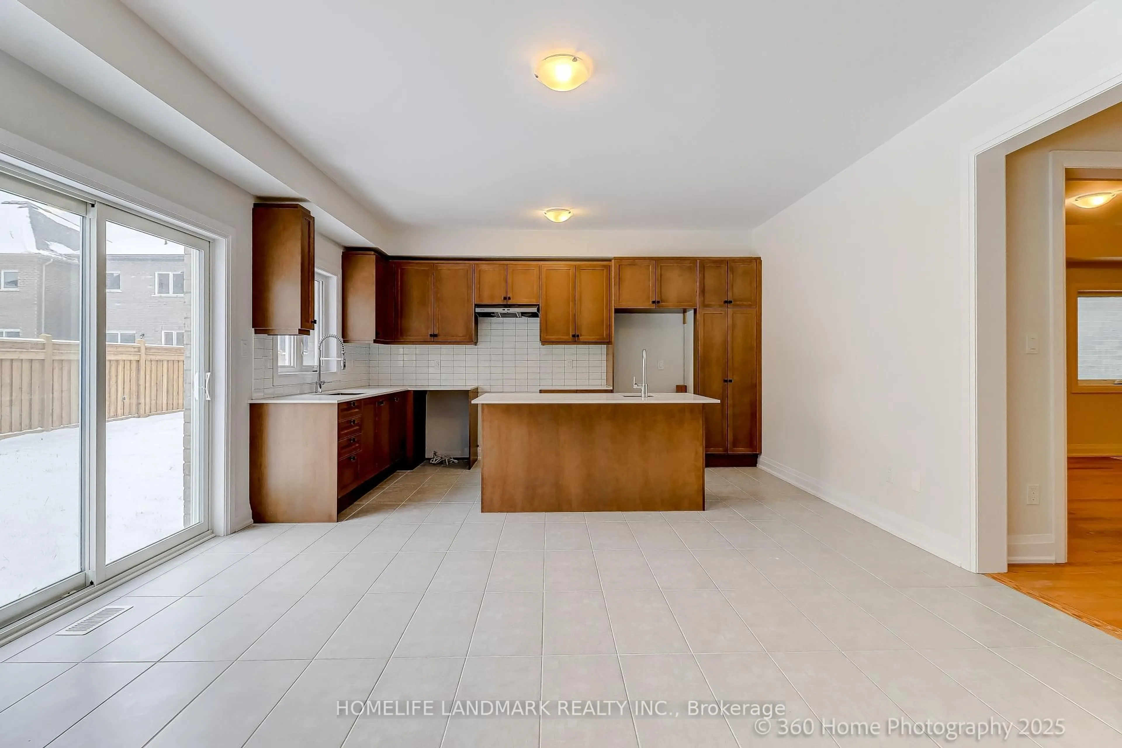 Unknown for 23 Aida Pl, Richmond Hill Ontario L4E 1N3