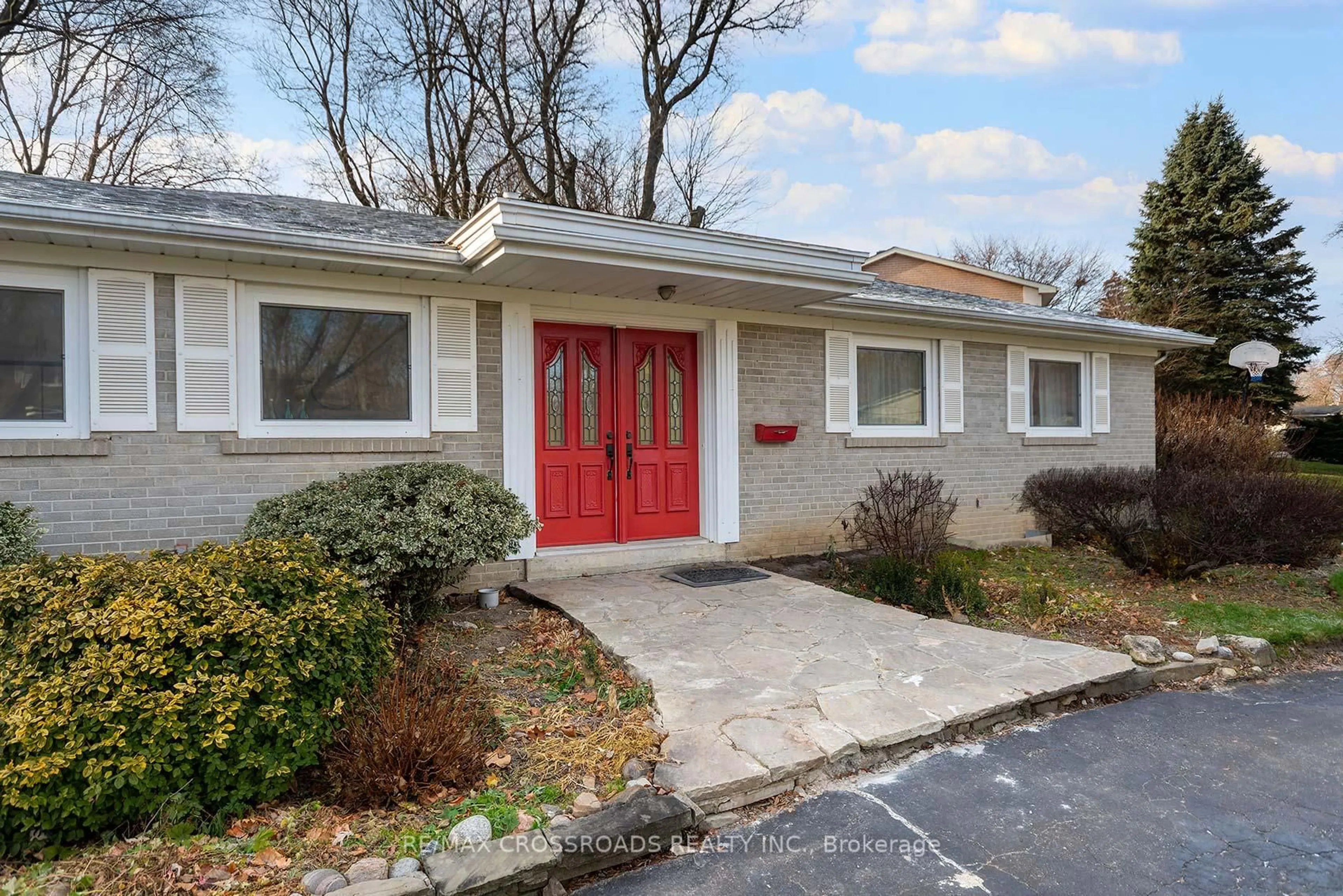 Unknown for 45 Delair Cres, Markham Ontario L3T 2M3