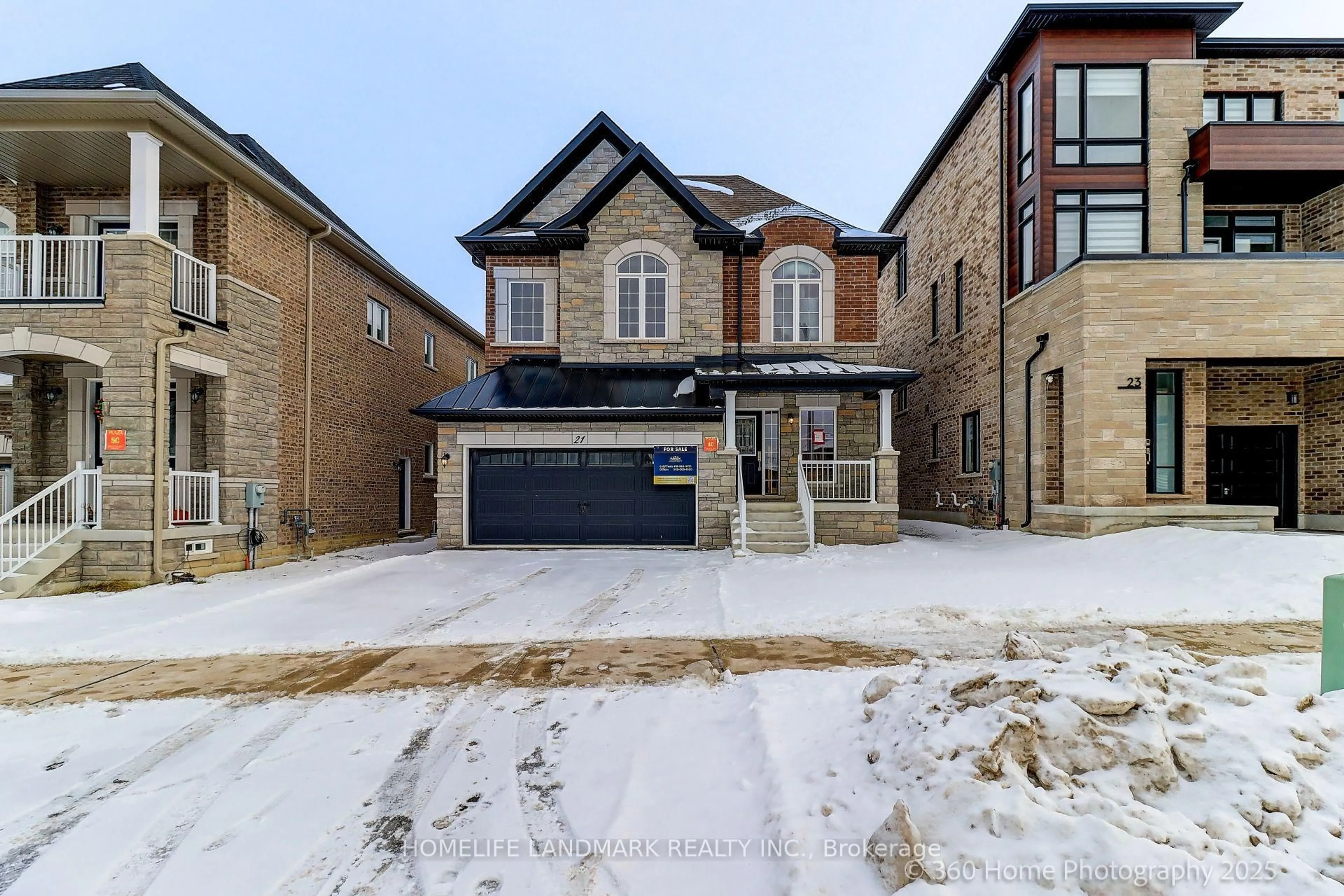 Home with brick exterior material, street for 21 Seguin St, Richmond Hill Ontario L4E 2X5