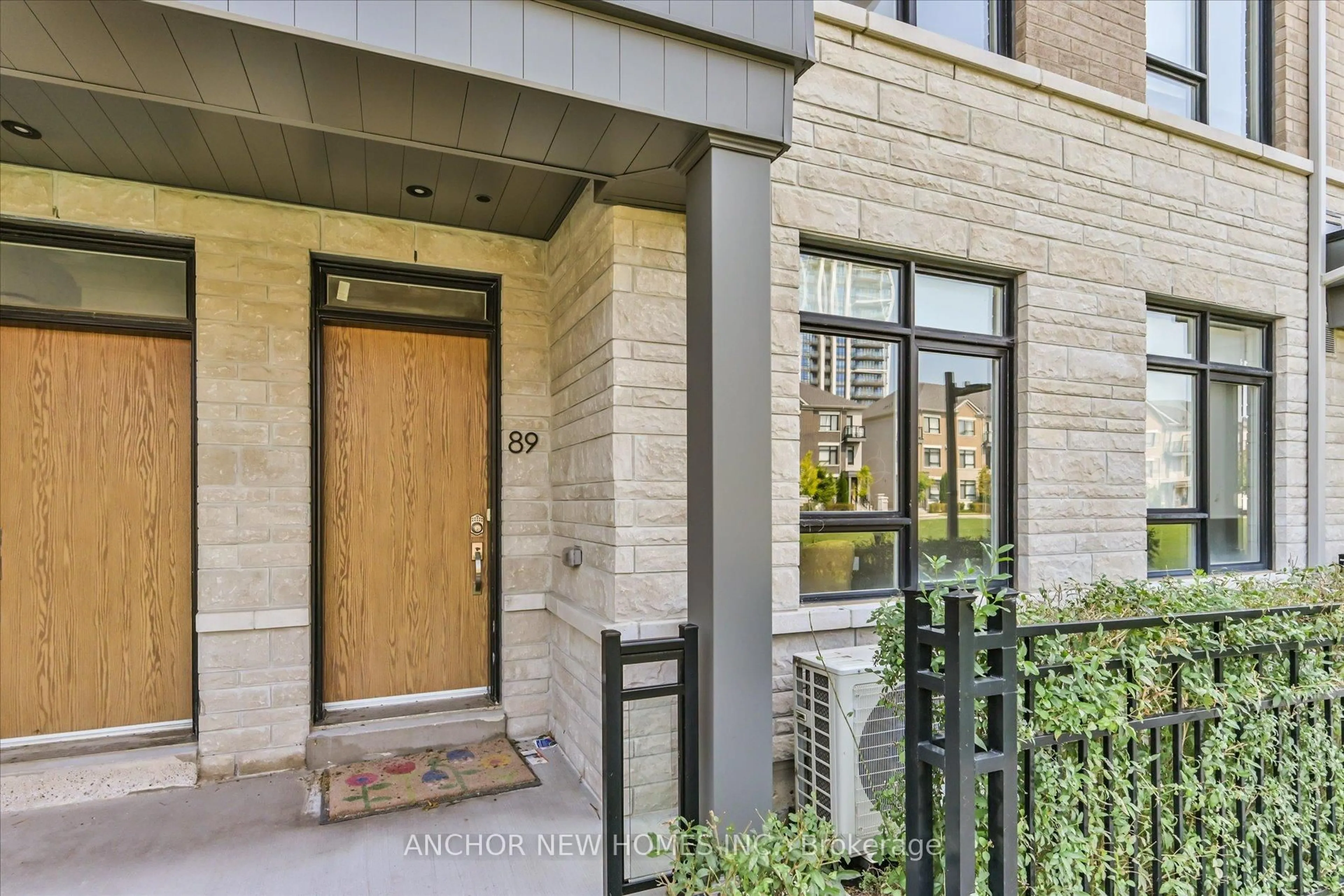 Indoor entryway for 89 Feeney Lane, Markham Ontario L3T 0G3